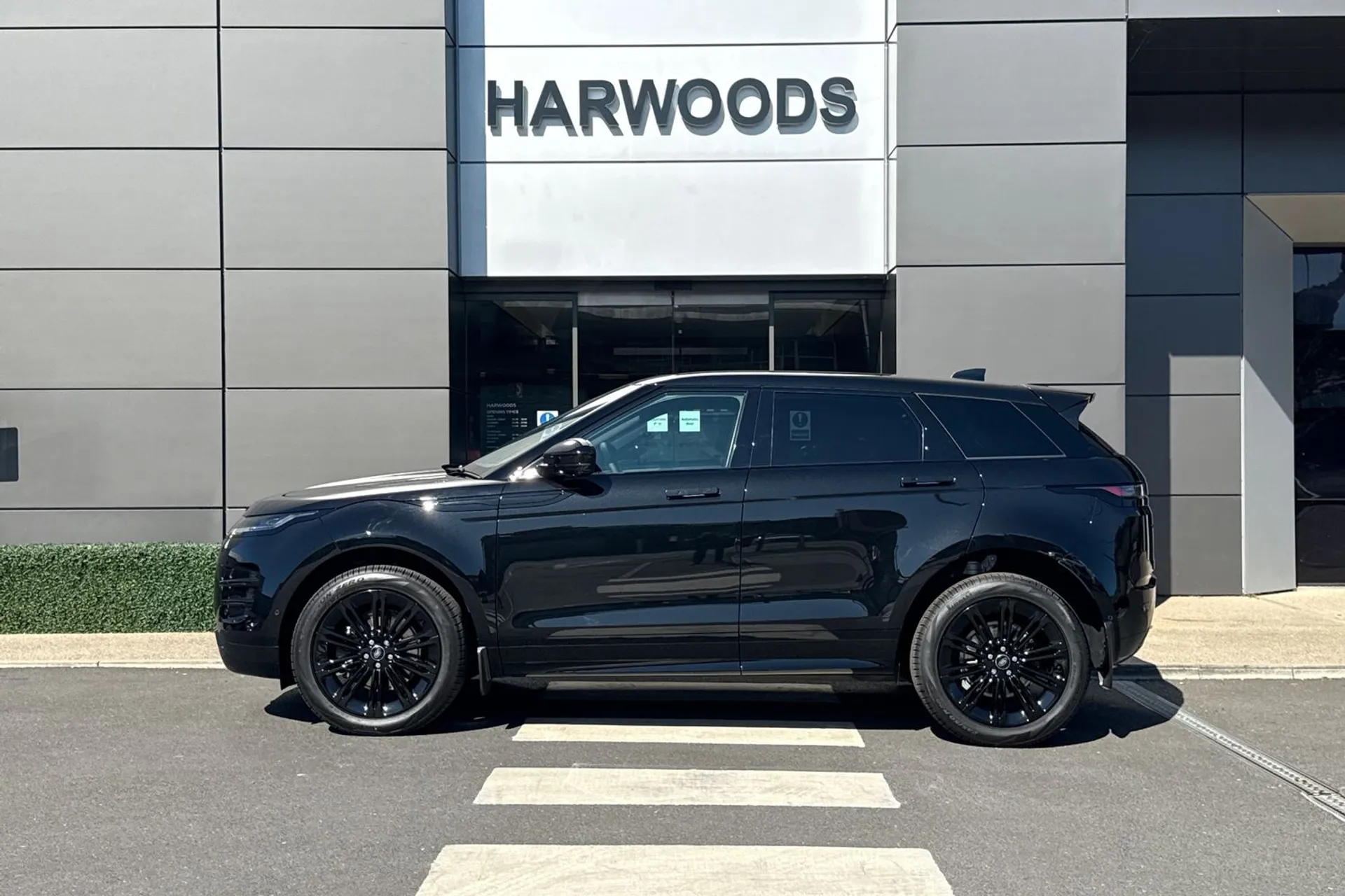 LAND ROVER RANGE ROVER EVOQUE thumbnail image number 11