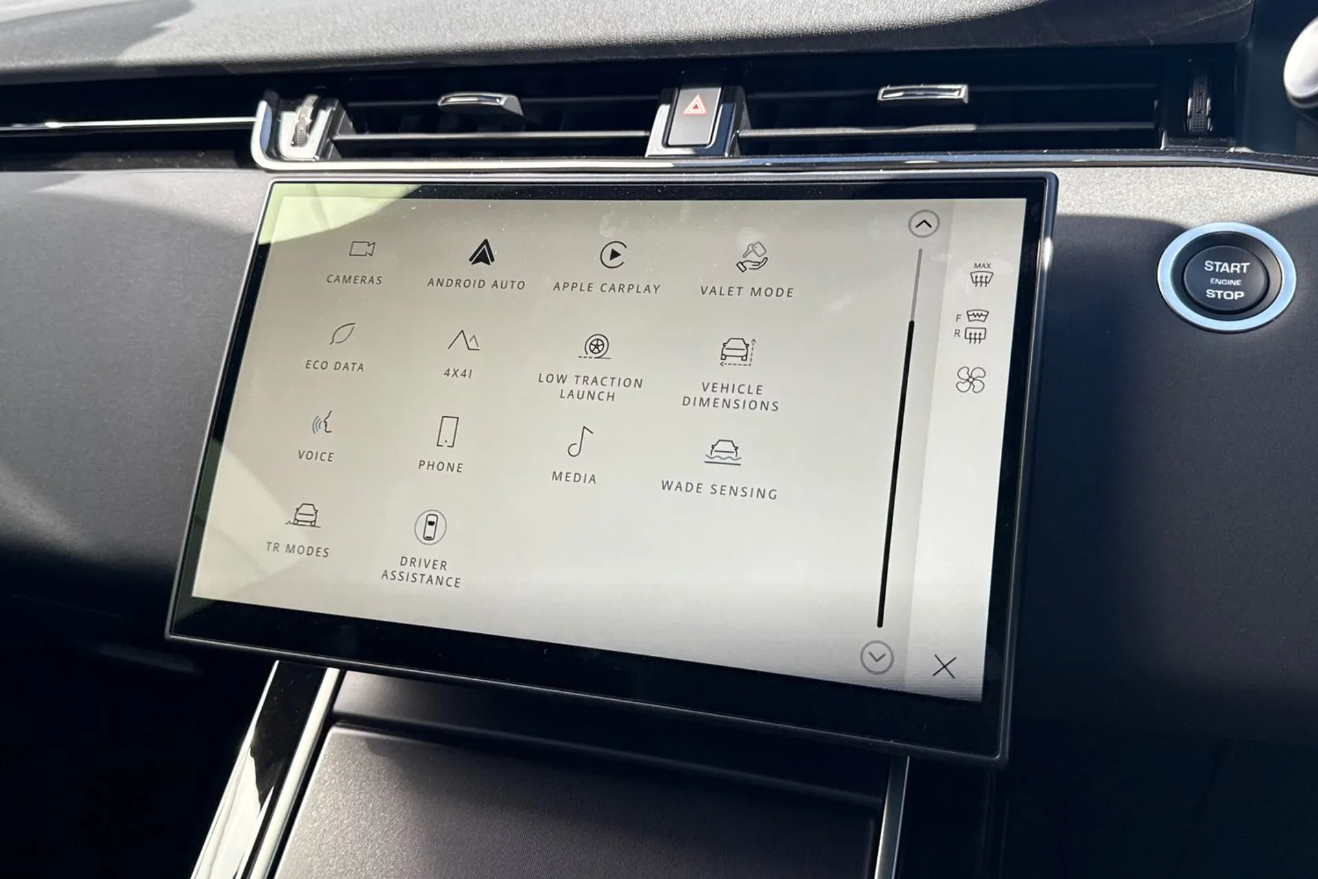 LAND ROVER RANGE ROVER EVOQUE thumbnail image number 59