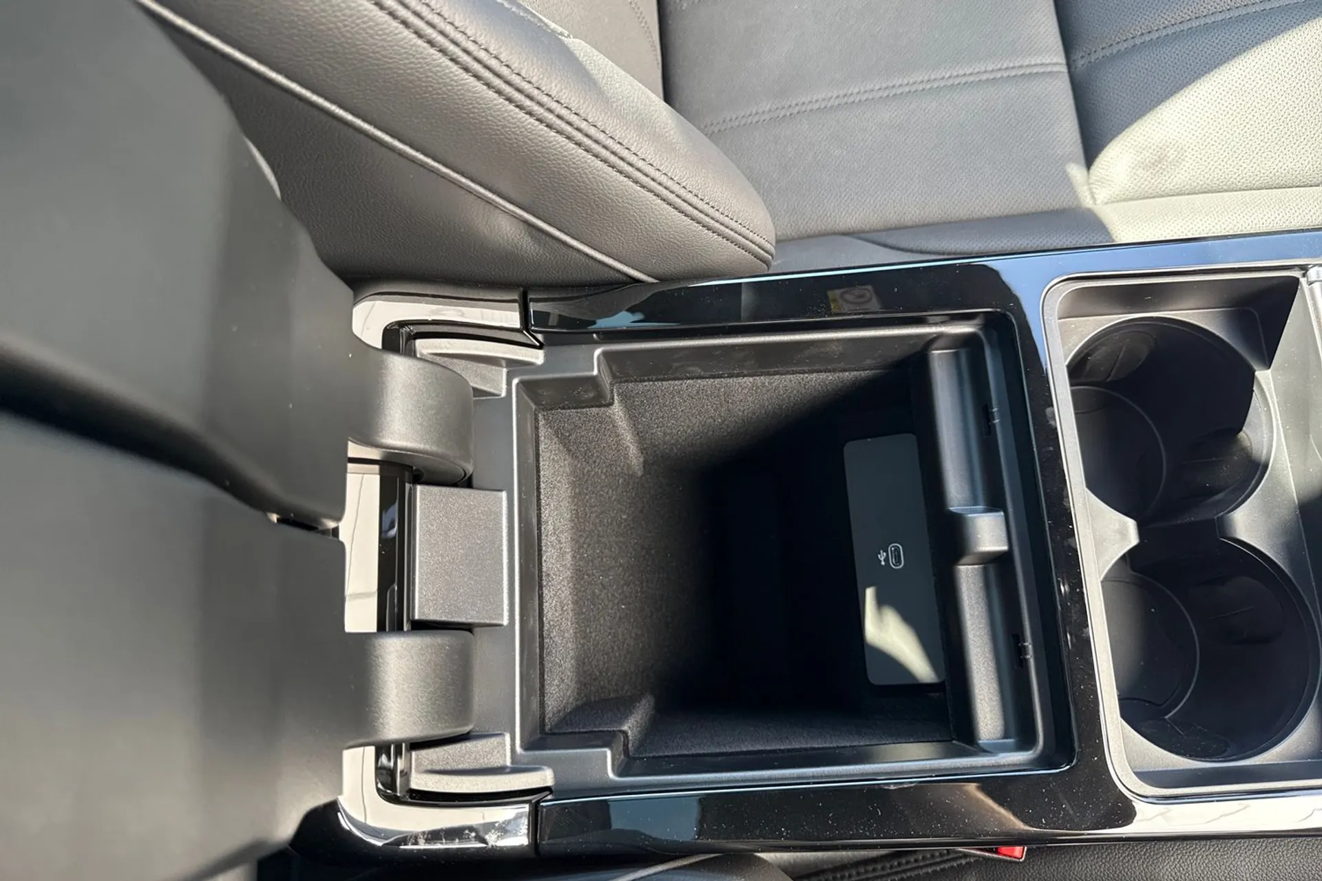 LAND ROVER RANGE ROVER EVOQUE thumbnail image number 50