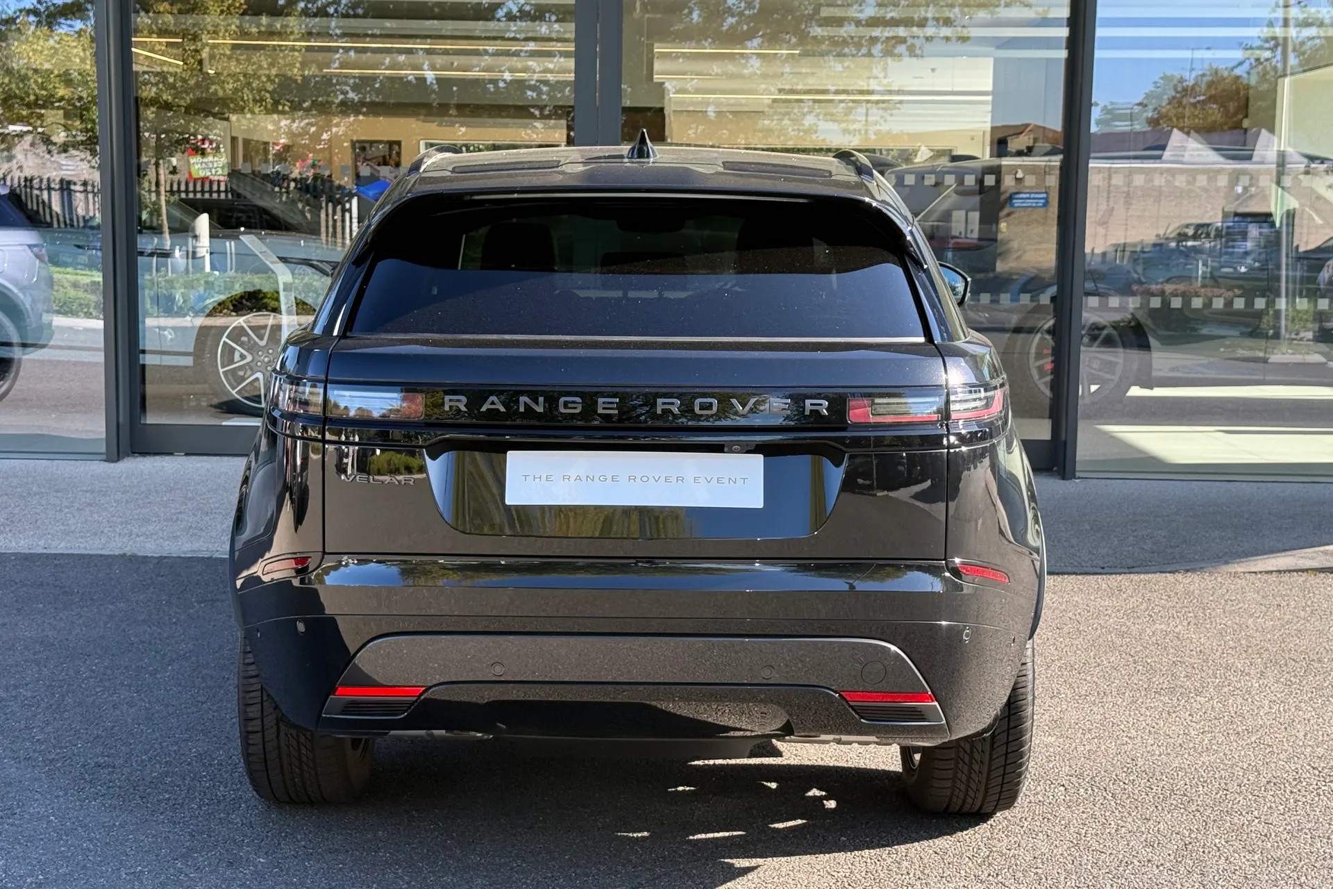 LAND ROVER RANGE ROVER VELAR thumbnail image number 7