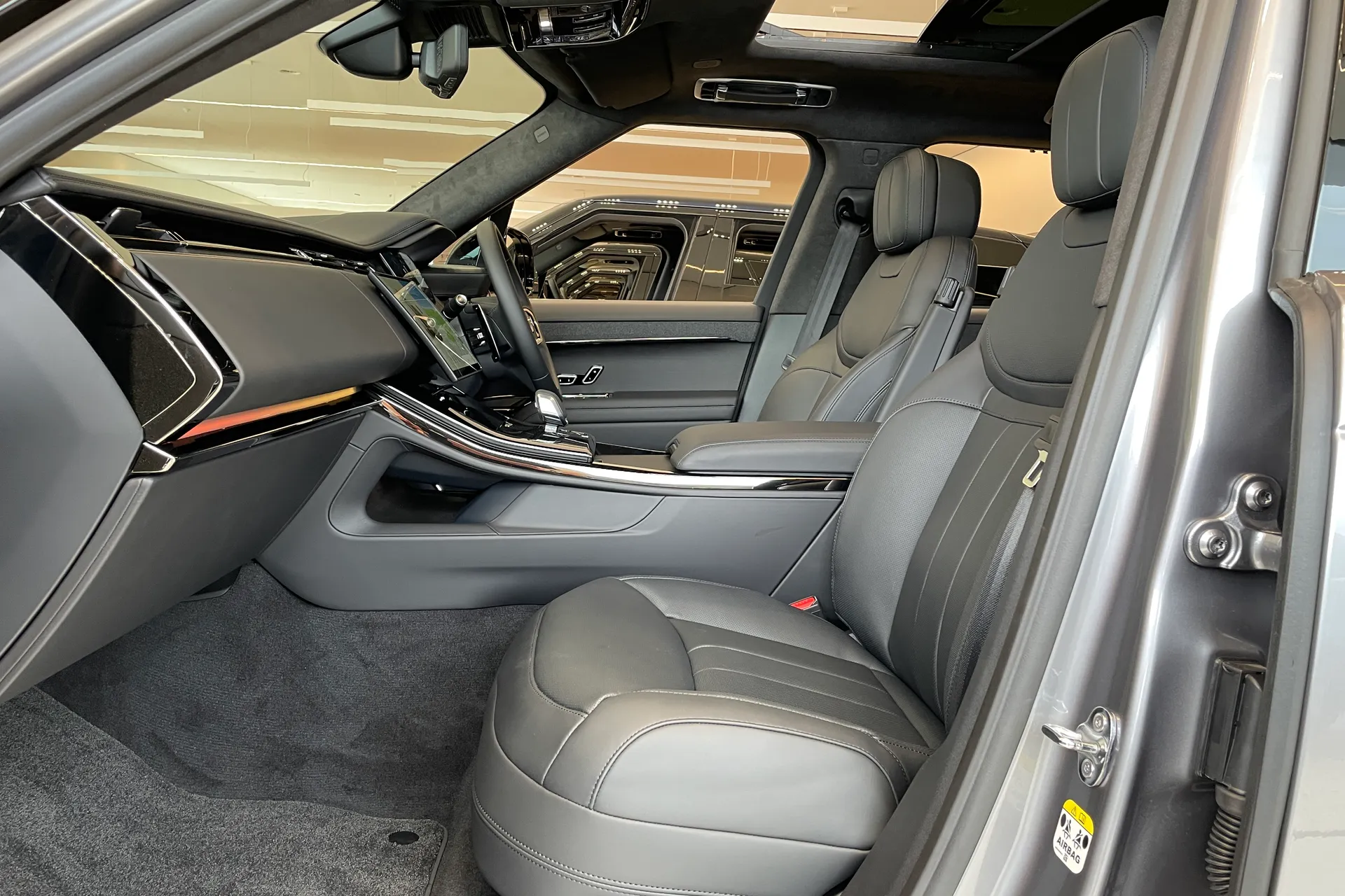LAND ROVER RANGE ROVER SPORT thumbnail image number 24