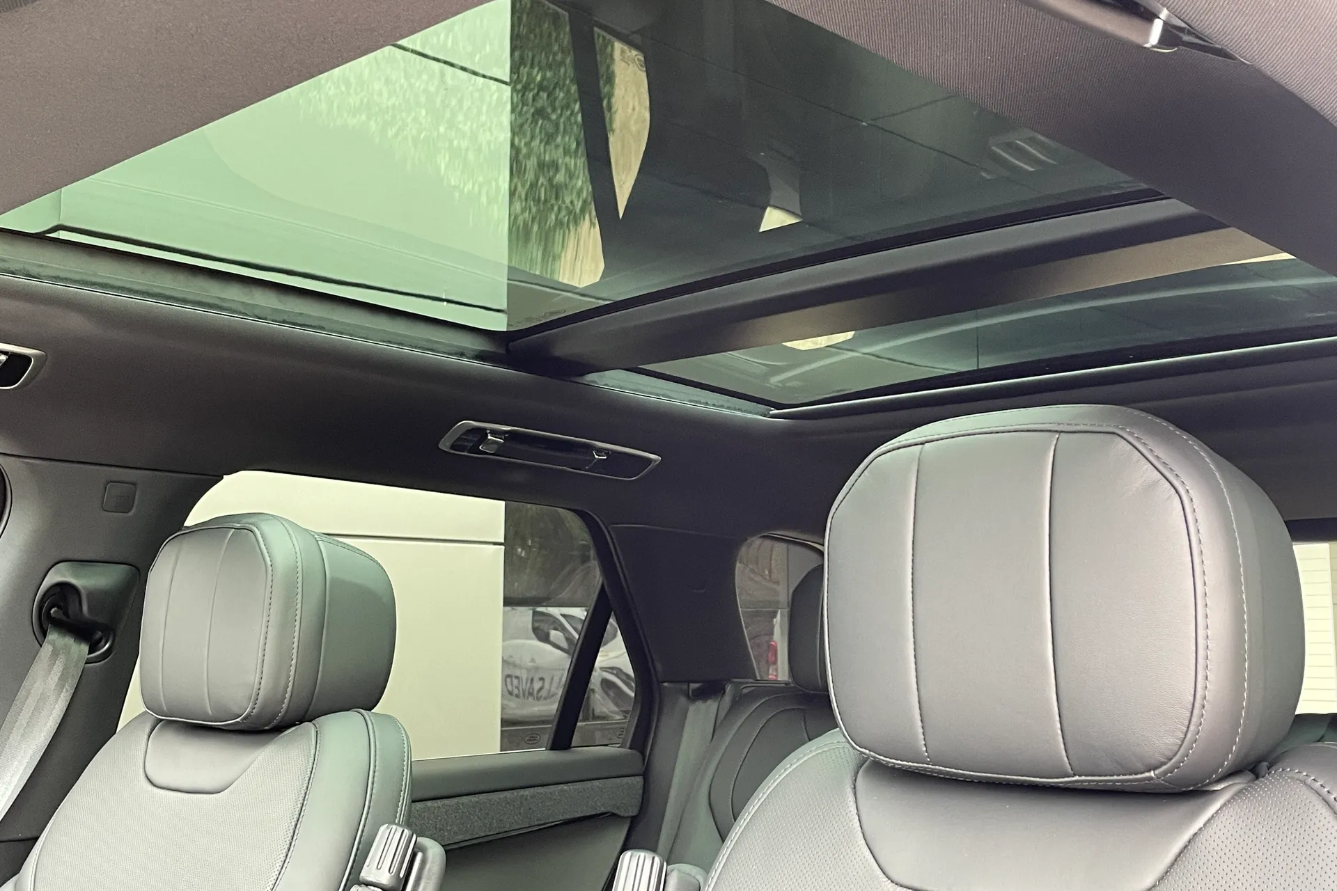 LAND ROVER RANGE ROVER SPORT thumbnail image number 38