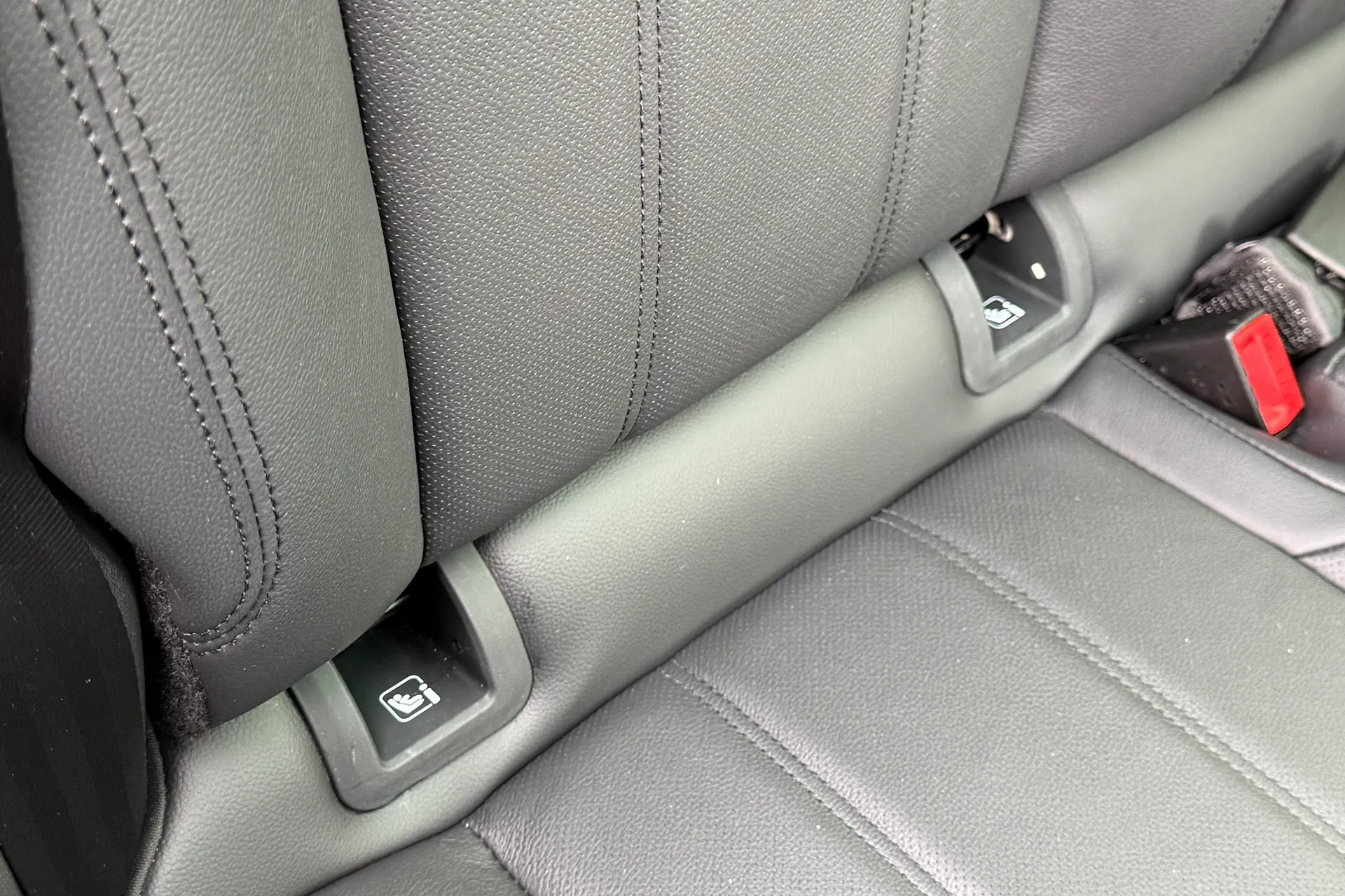 LAND ROVER RANGE ROVER EVOQUE thumbnail image number 36