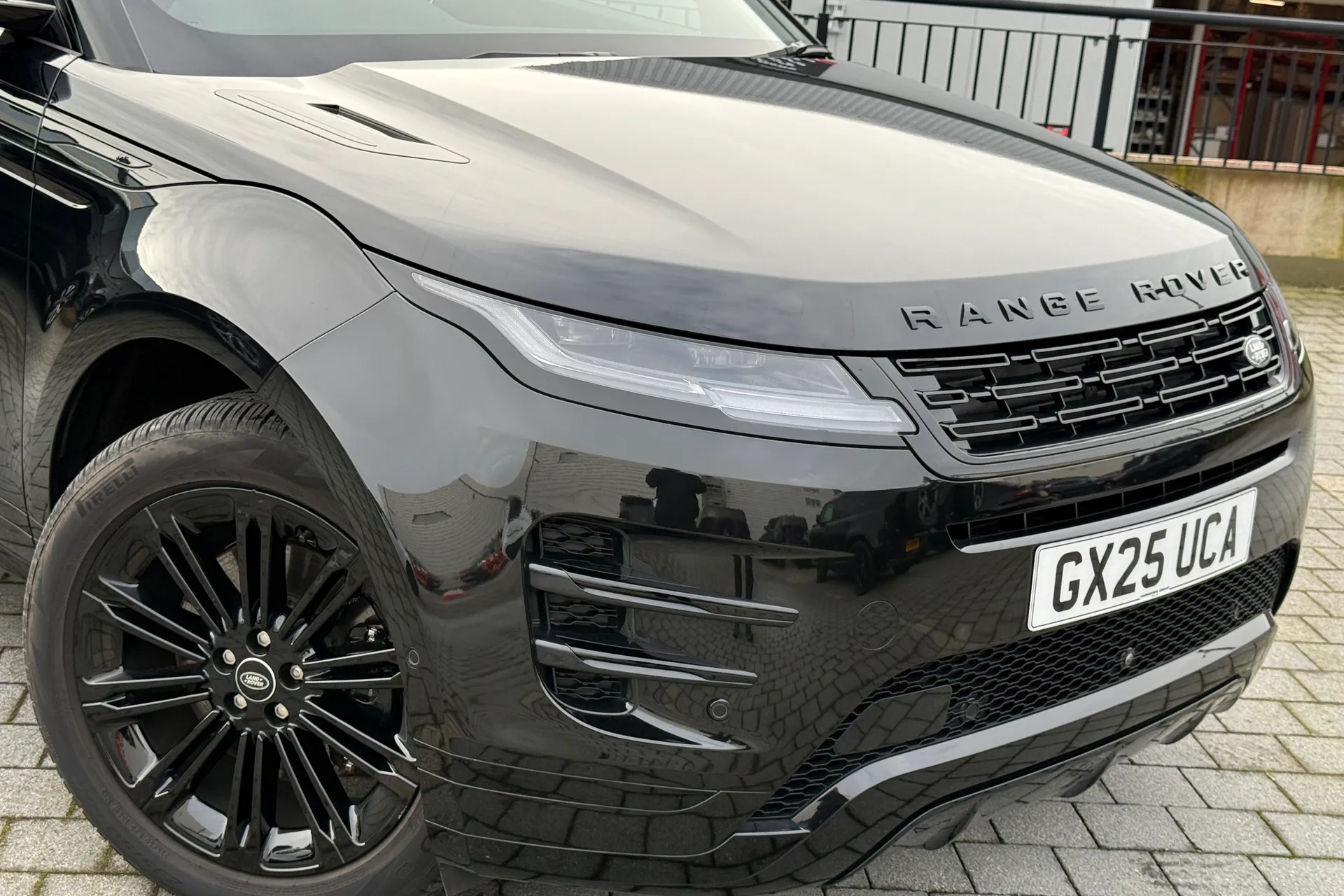 LAND ROVER RANGE ROVER EVOQUE thumbnail image number 22