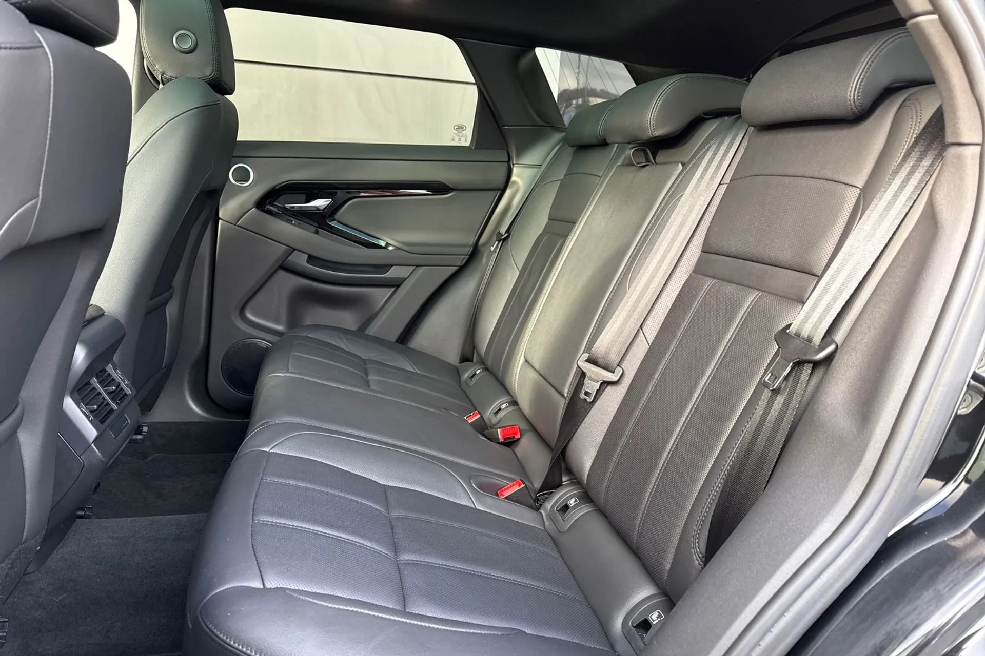 LAND ROVER RANGE ROVER EVOQUE thumbnail image number 52