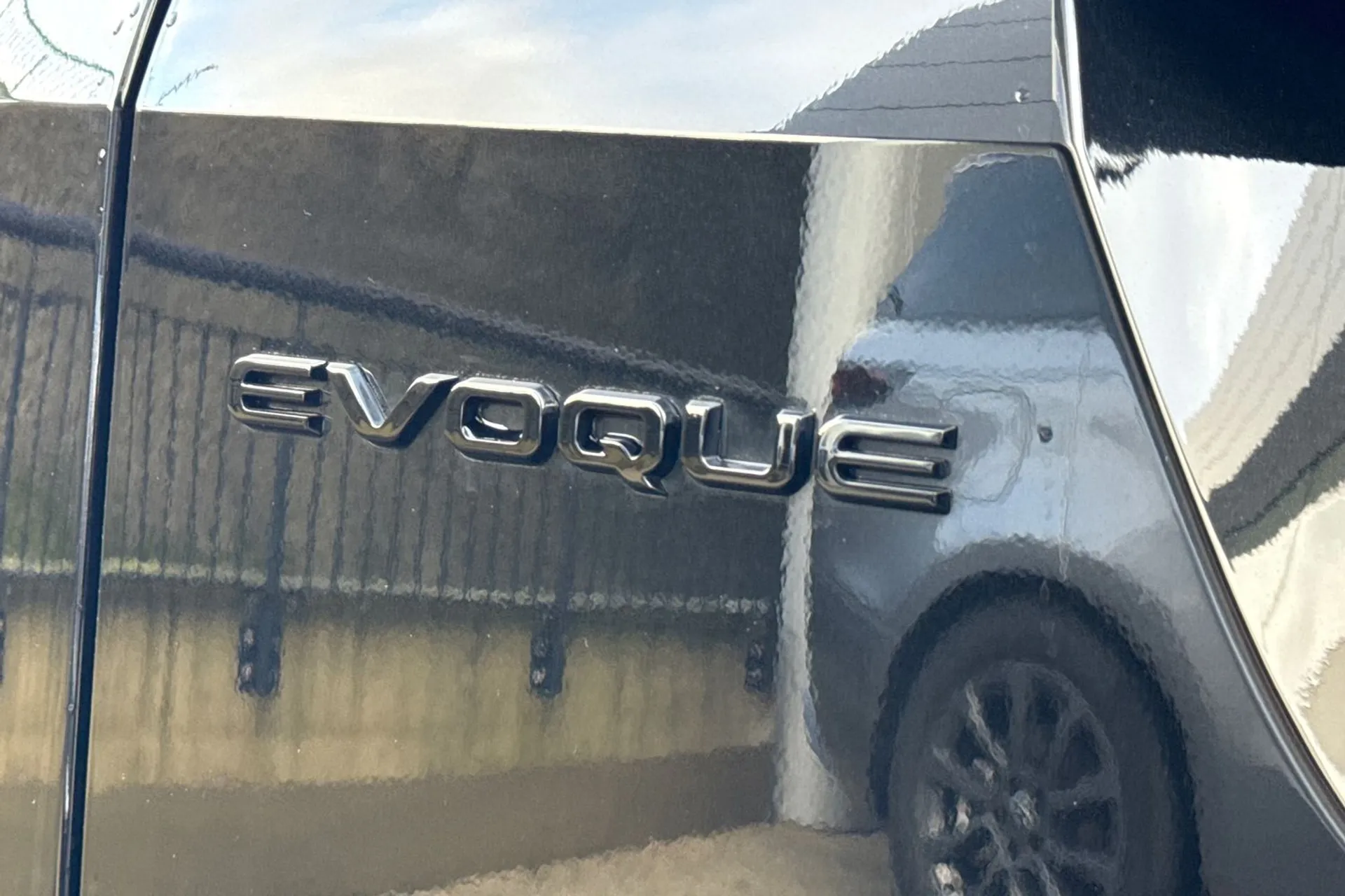 LAND ROVER RANGE ROVER EVOQUE thumbnail image number 44