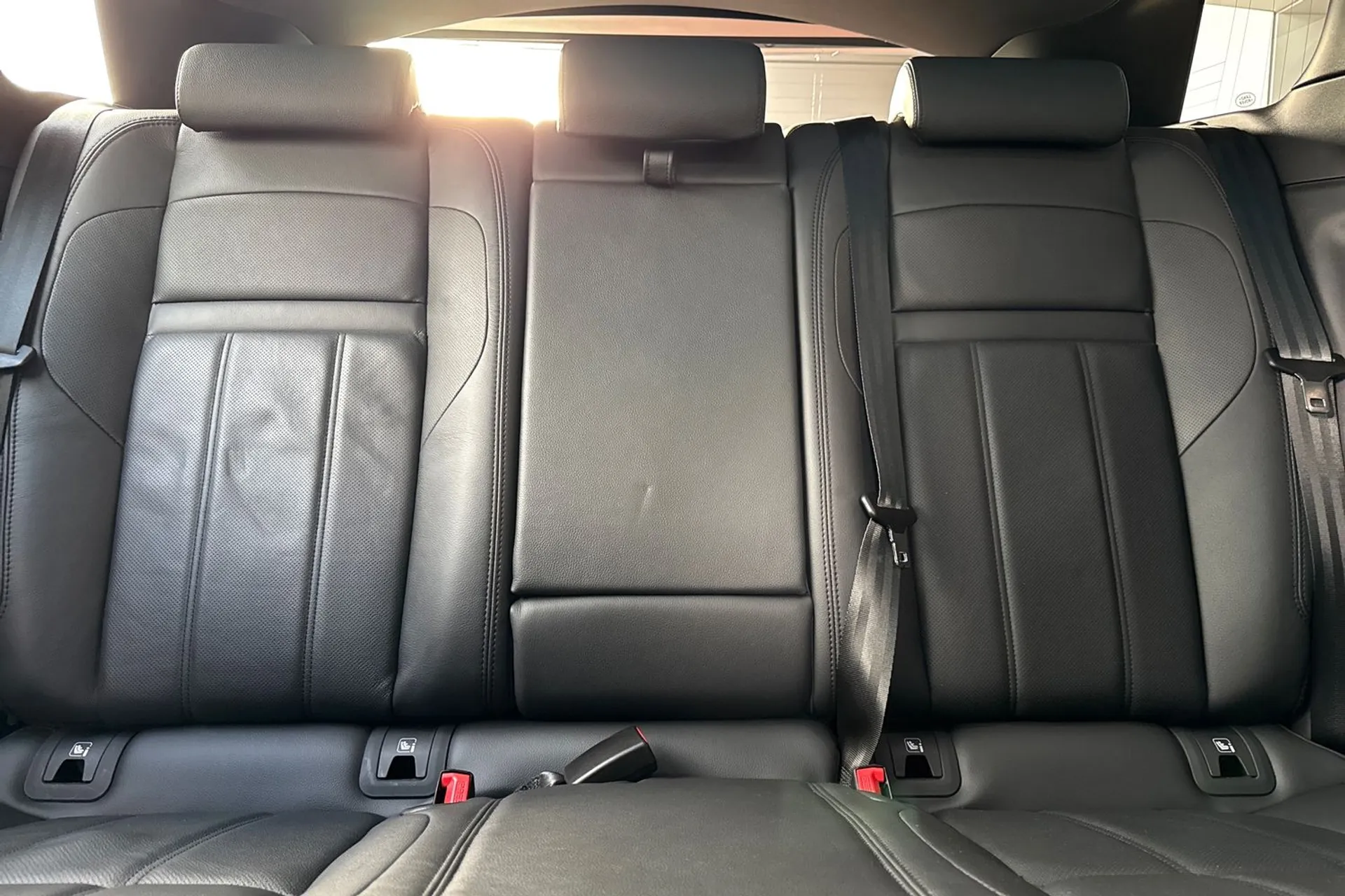 LAND ROVER RANGE ROVER EVOQUE thumbnail image number 40