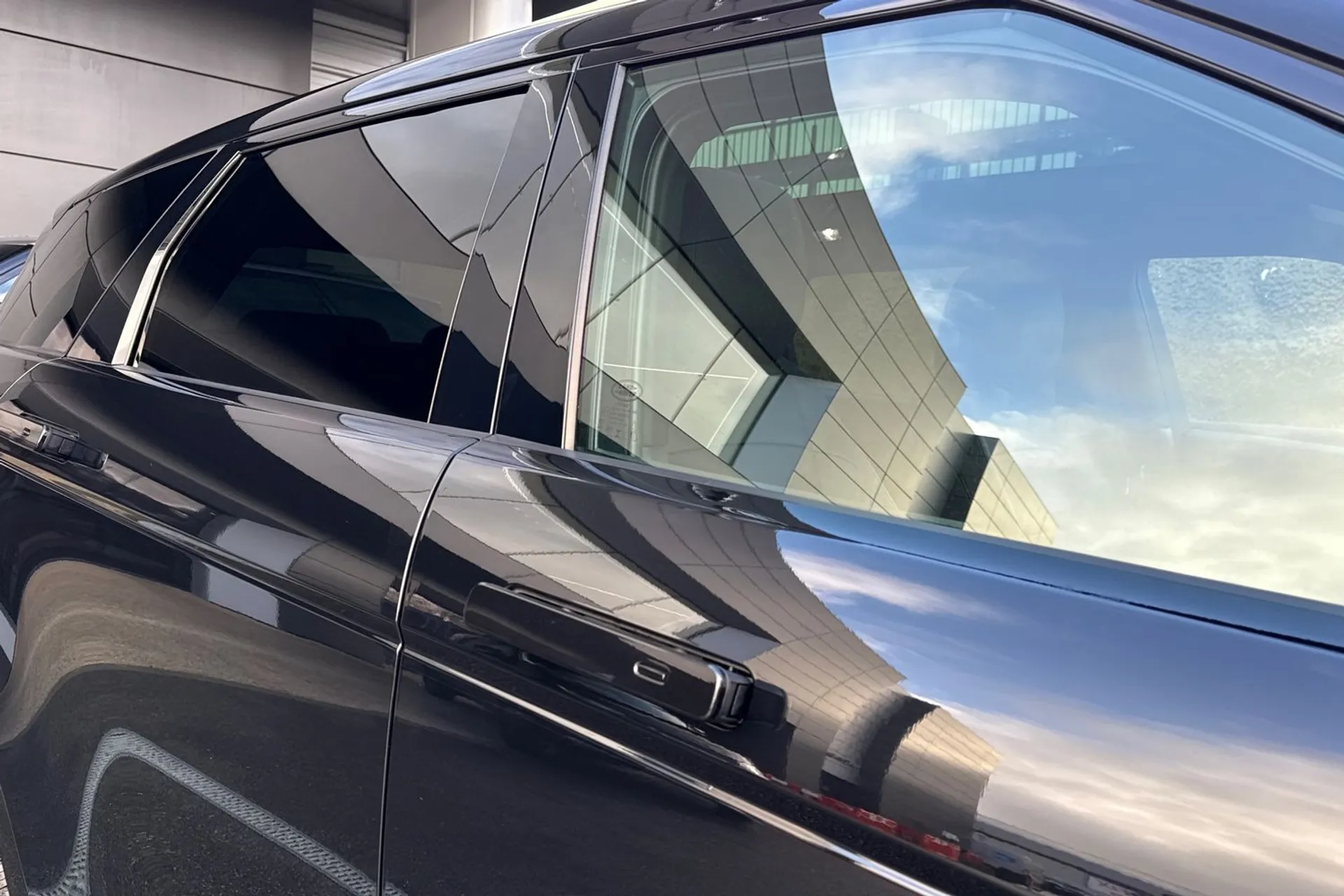 LAND ROVER RANGE ROVER EVOQUE thumbnail image number 34