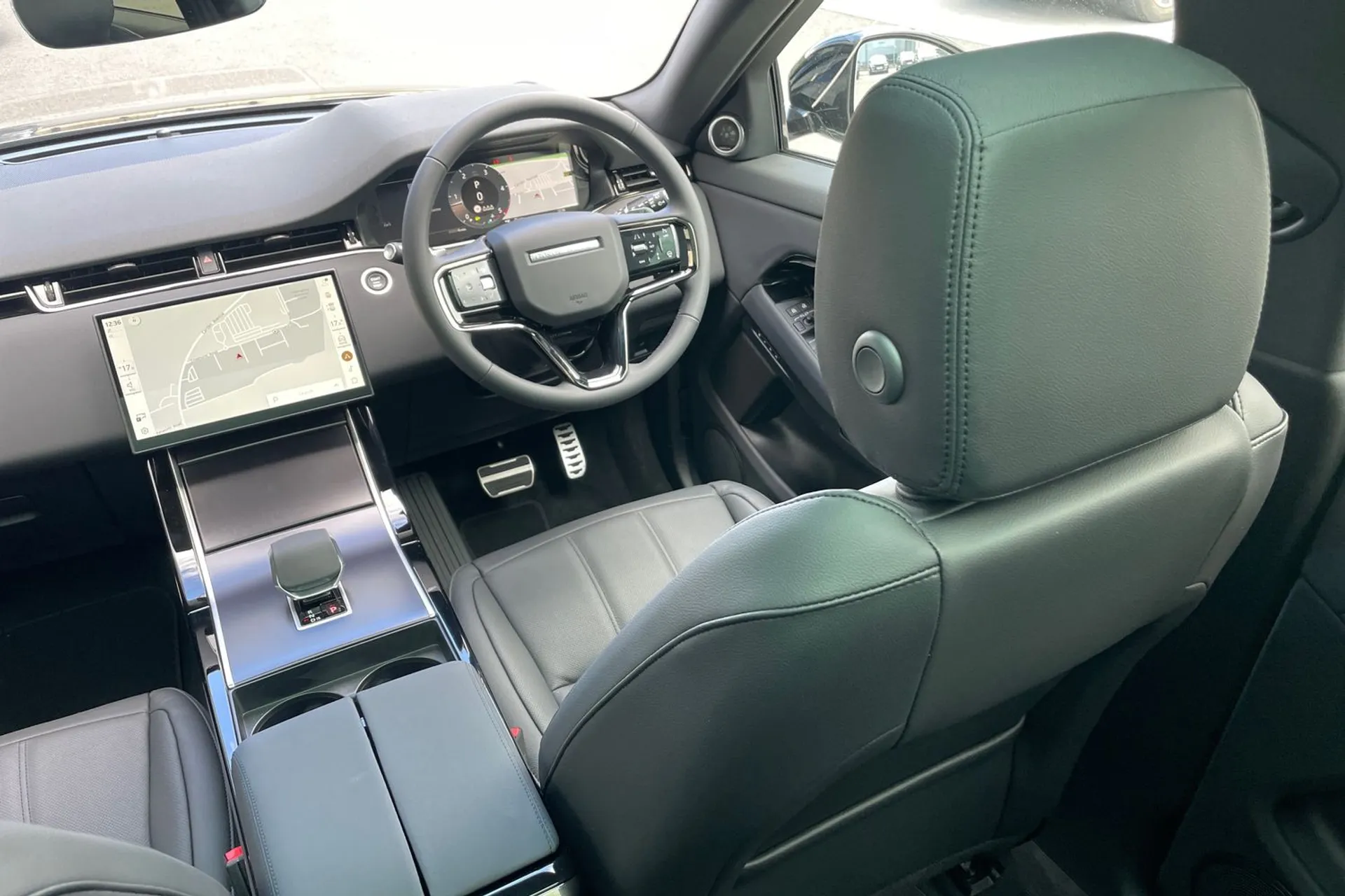 LAND ROVER RANGE ROVER EVOQUE thumbnail image number 50