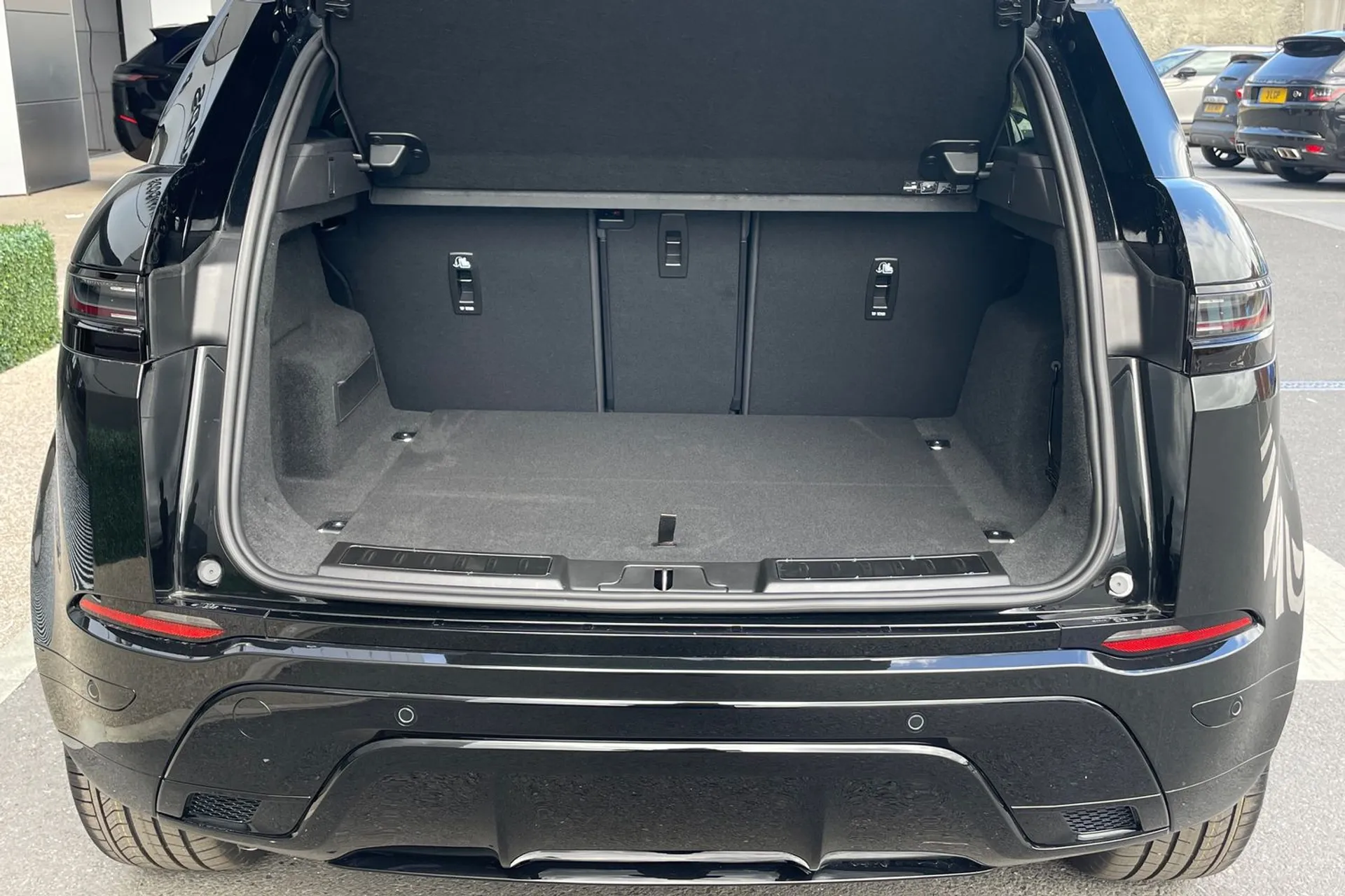 LAND ROVER RANGE ROVER EVOQUE thumbnail image number 40