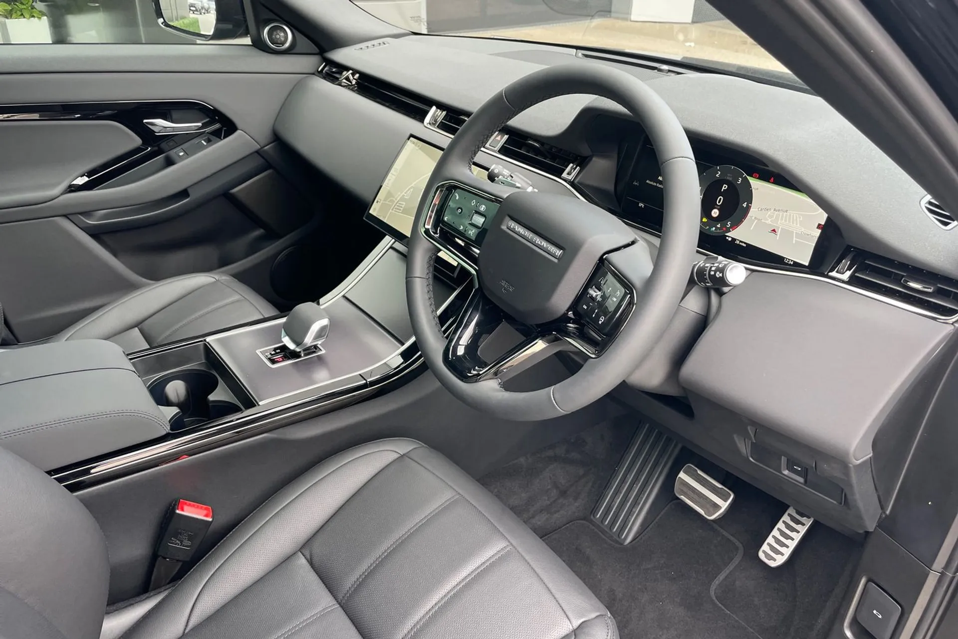 LAND ROVER RANGE ROVER EVOQUE thumbnail image number 27