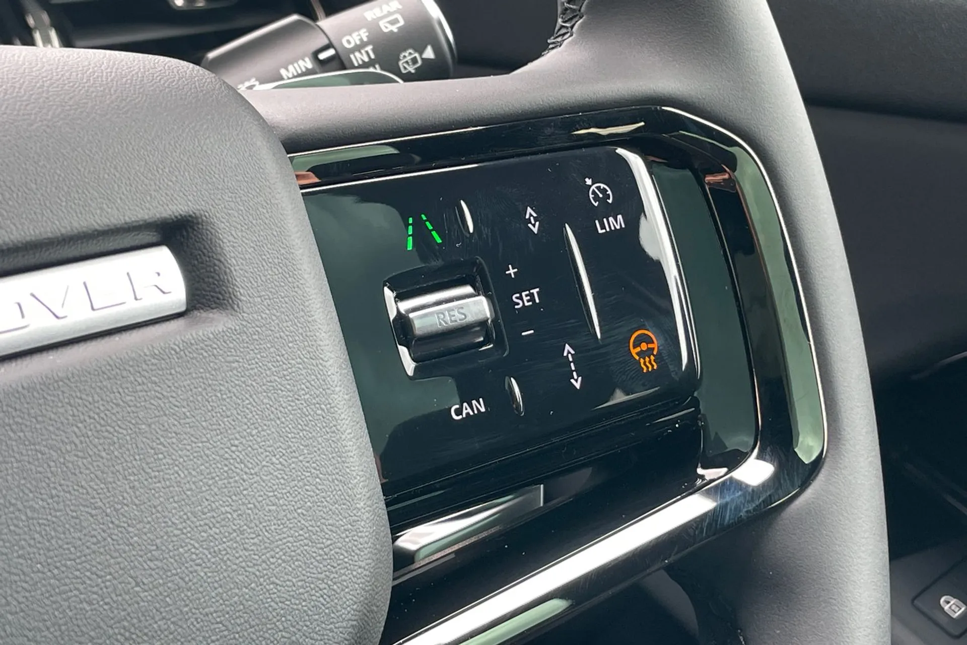 LAND ROVER RANGE ROVER EVOQUE thumbnail image number 55