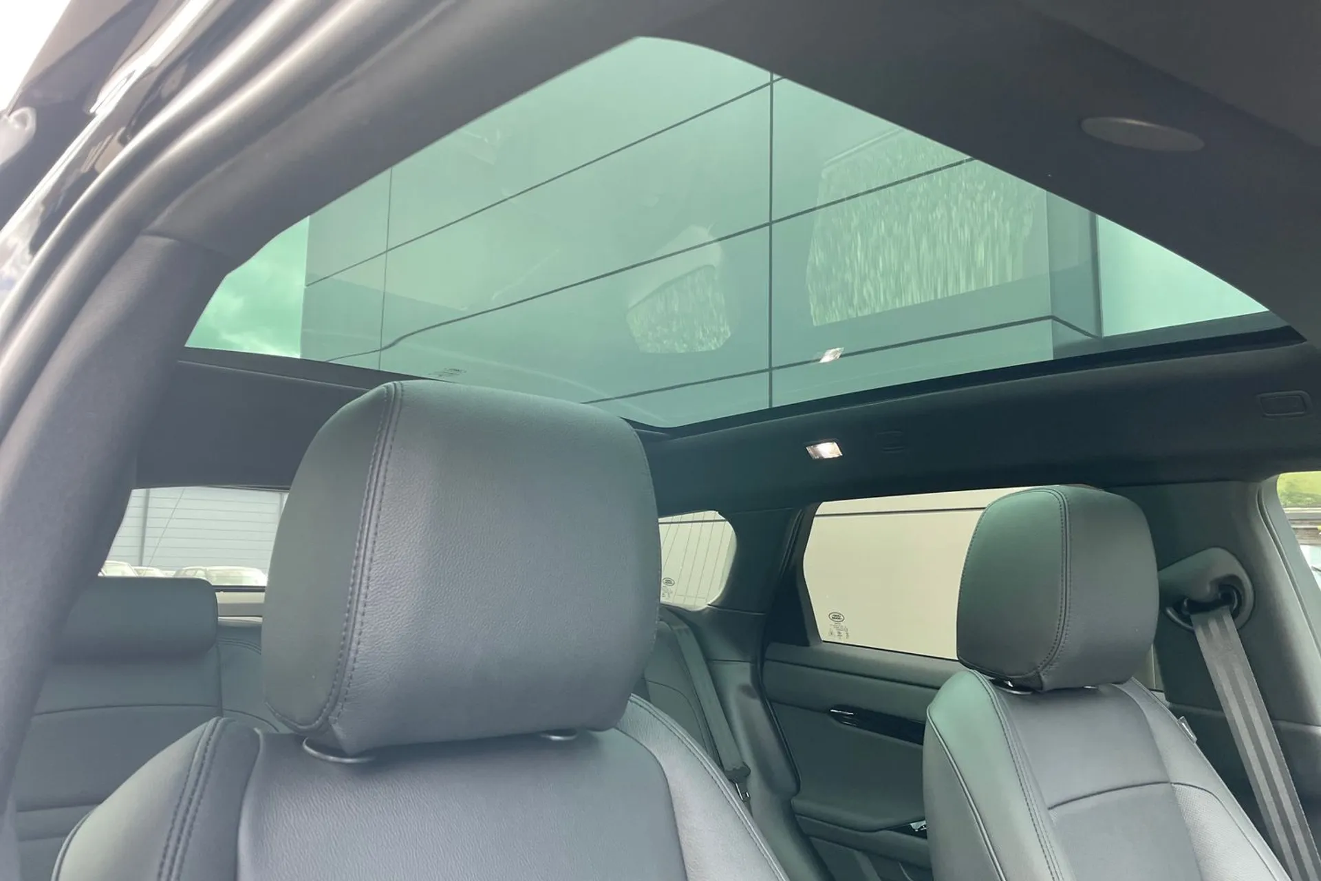 LAND ROVER RANGE ROVER EVOQUE thumbnail image number 10