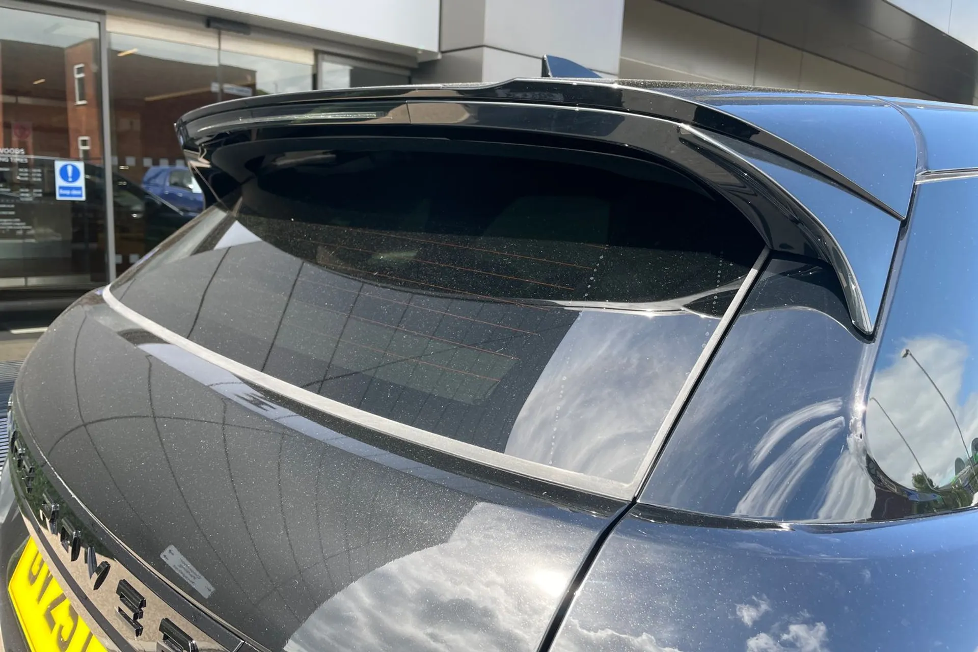 LAND ROVER RANGE ROVER EVOQUE thumbnail image number 32