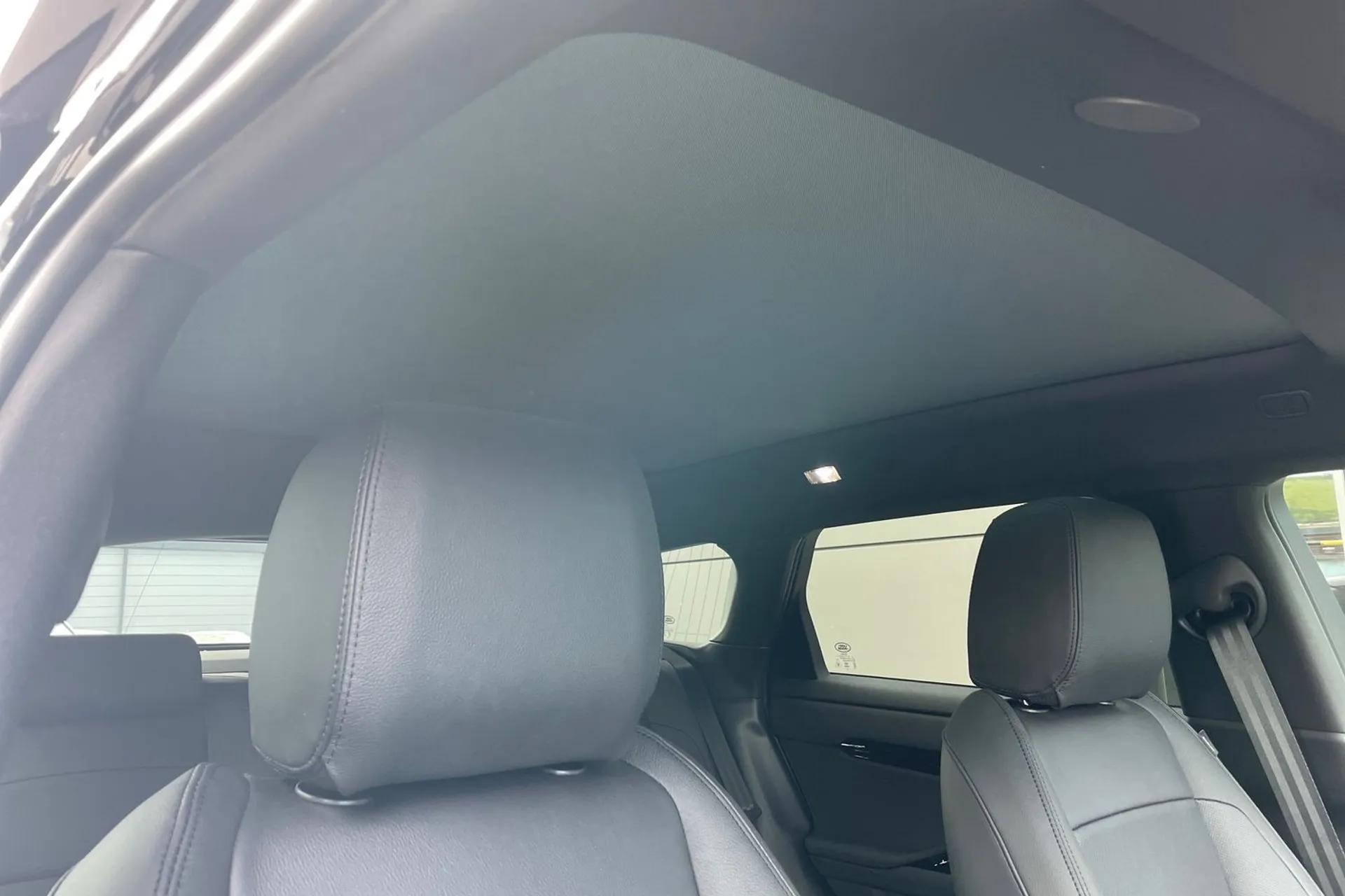 LAND ROVER RANGE ROVER EVOQUE thumbnail image number 8