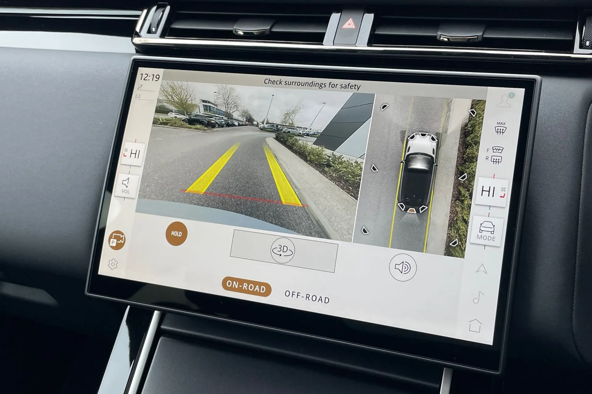 LAND ROVER RANGE ROVER VELAR thumbnail image number 6