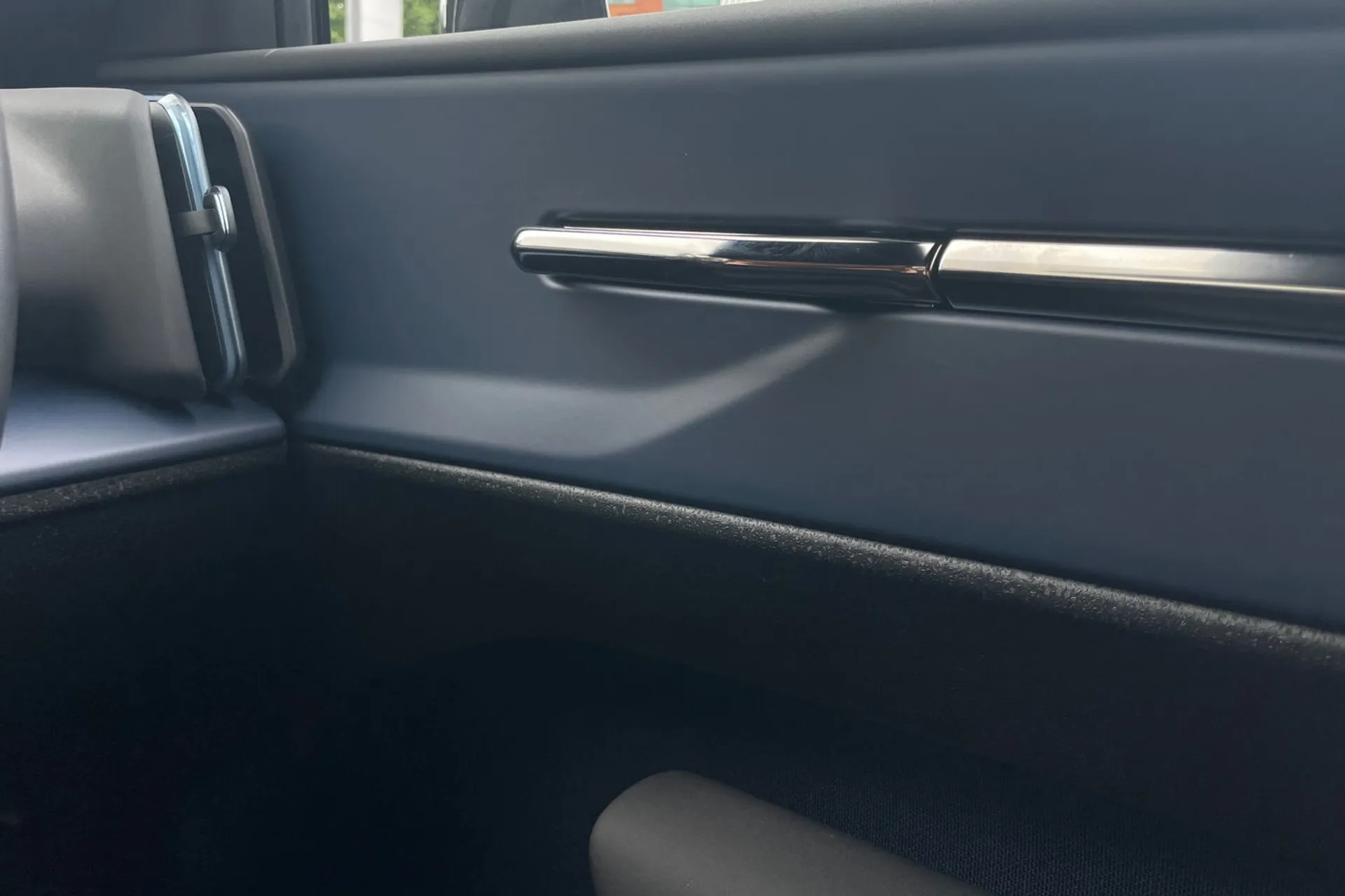 Volvo EX30 thumbnail image number 42