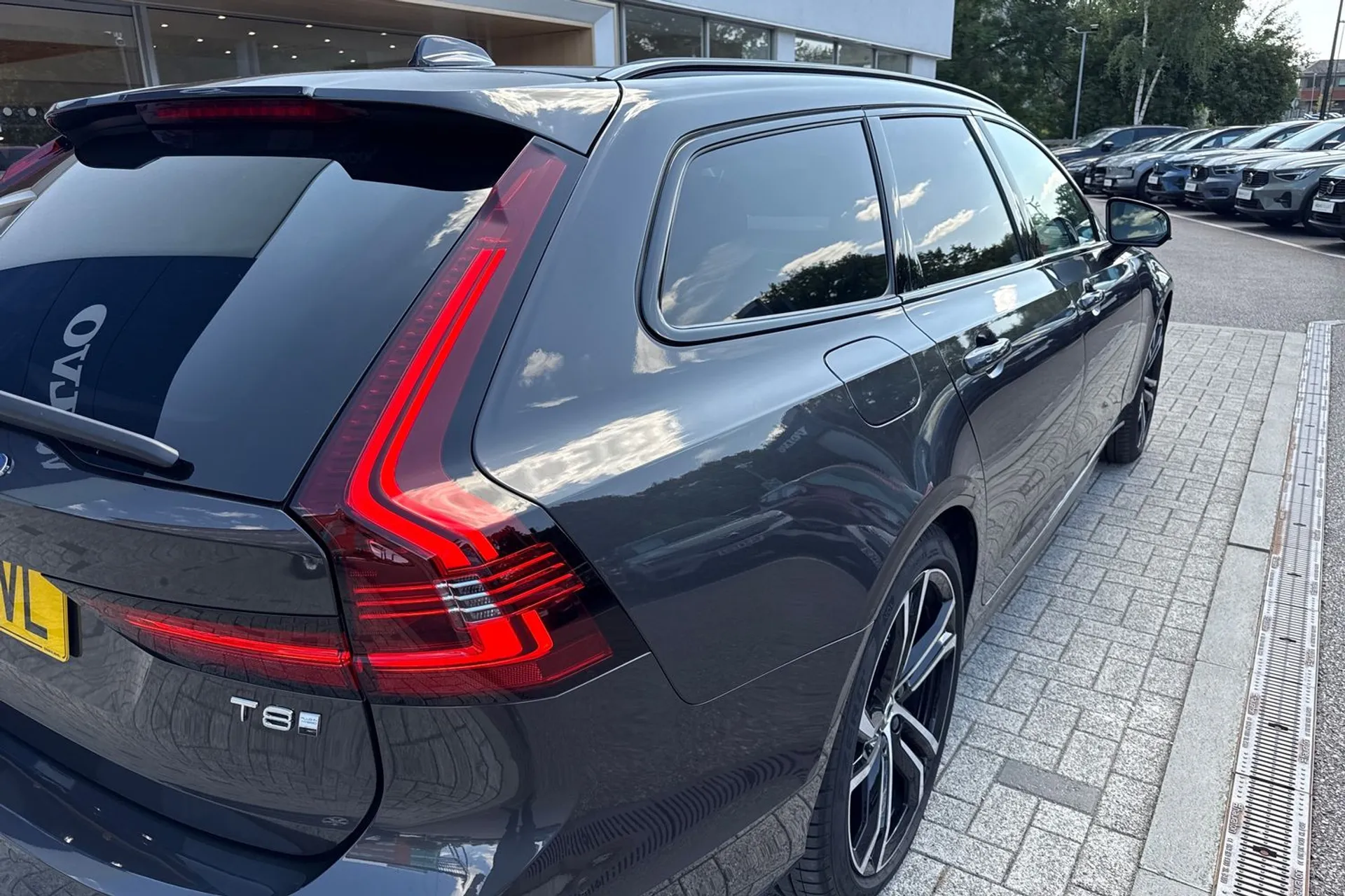 Volvo V90 thumbnail image number 14