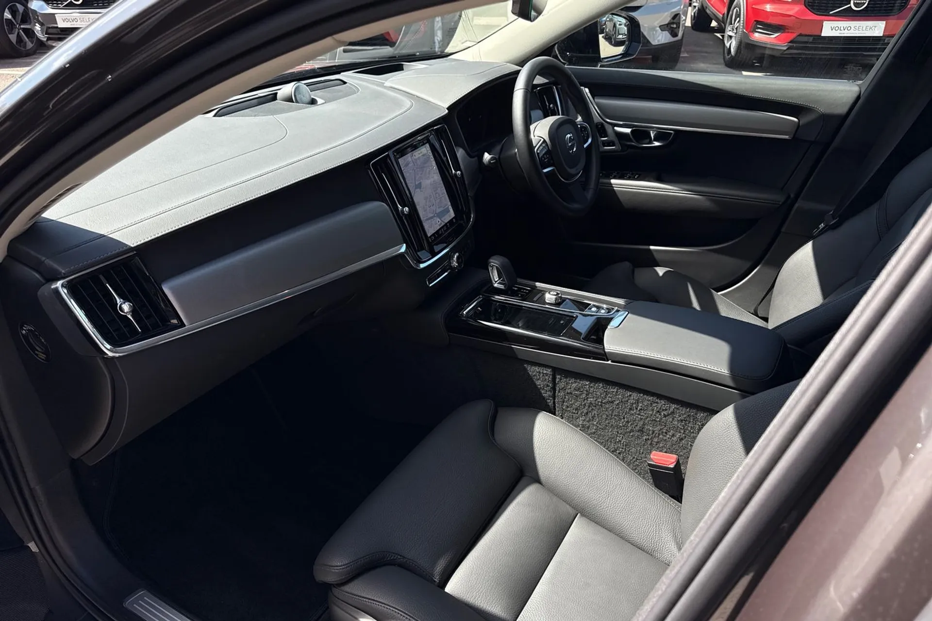 Volvo V90 thumbnail image number 26