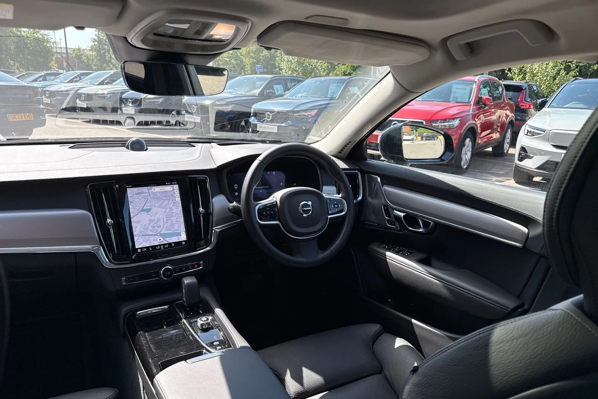 Volvo V90 thumbnail image number 32