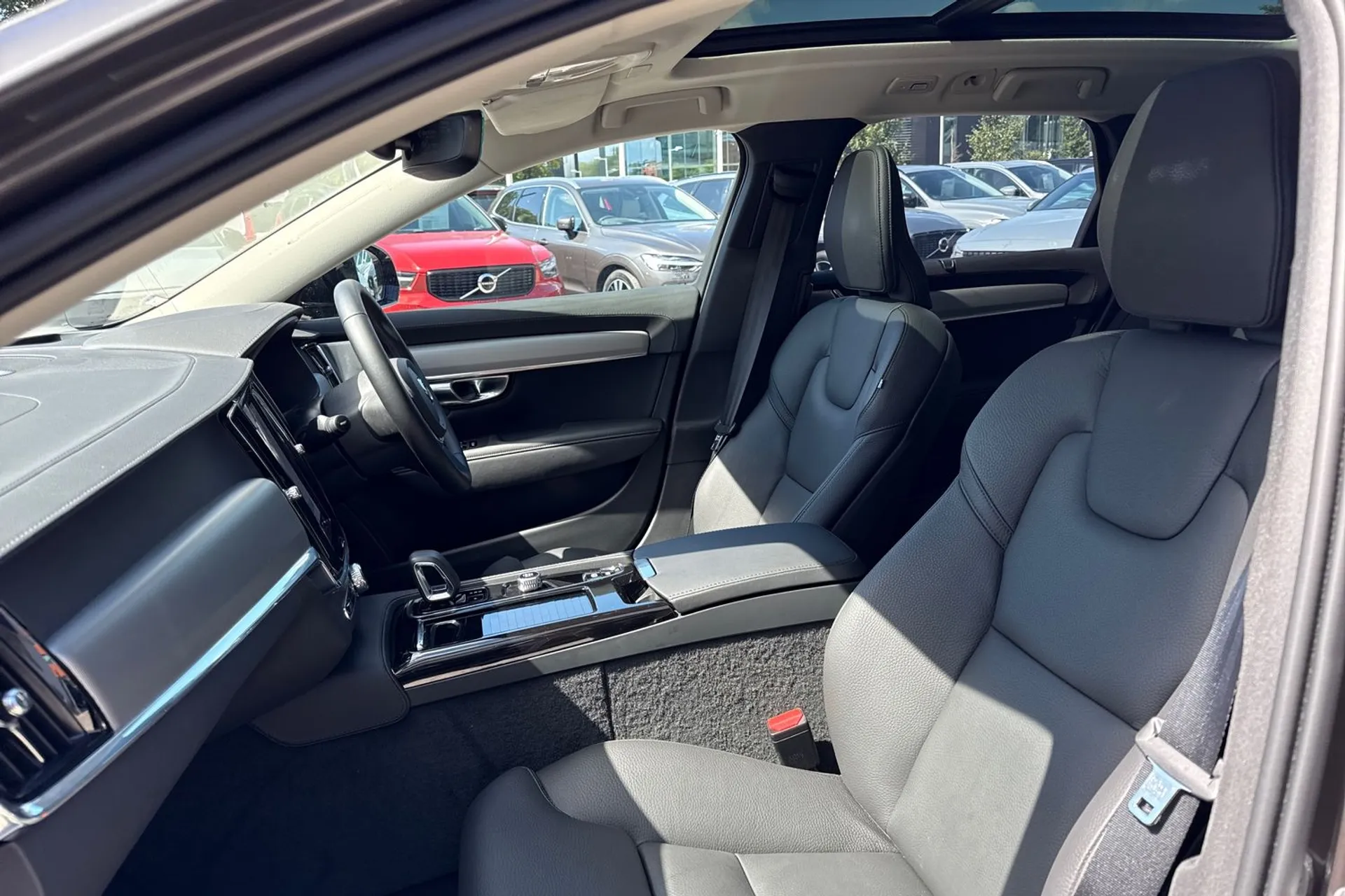 Volvo V90 thumbnail image number 27