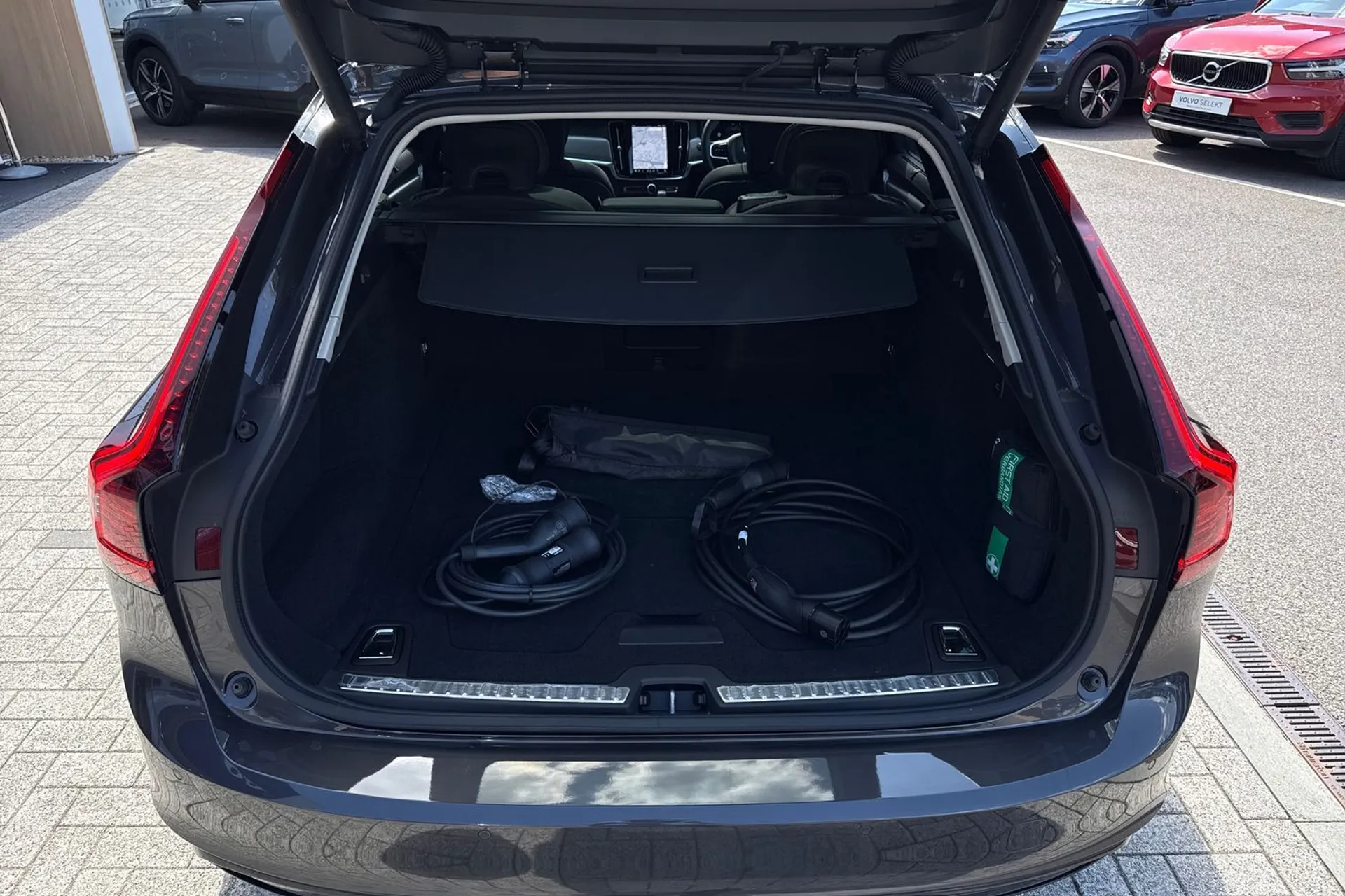 Volvo V90 thumbnail image number 19