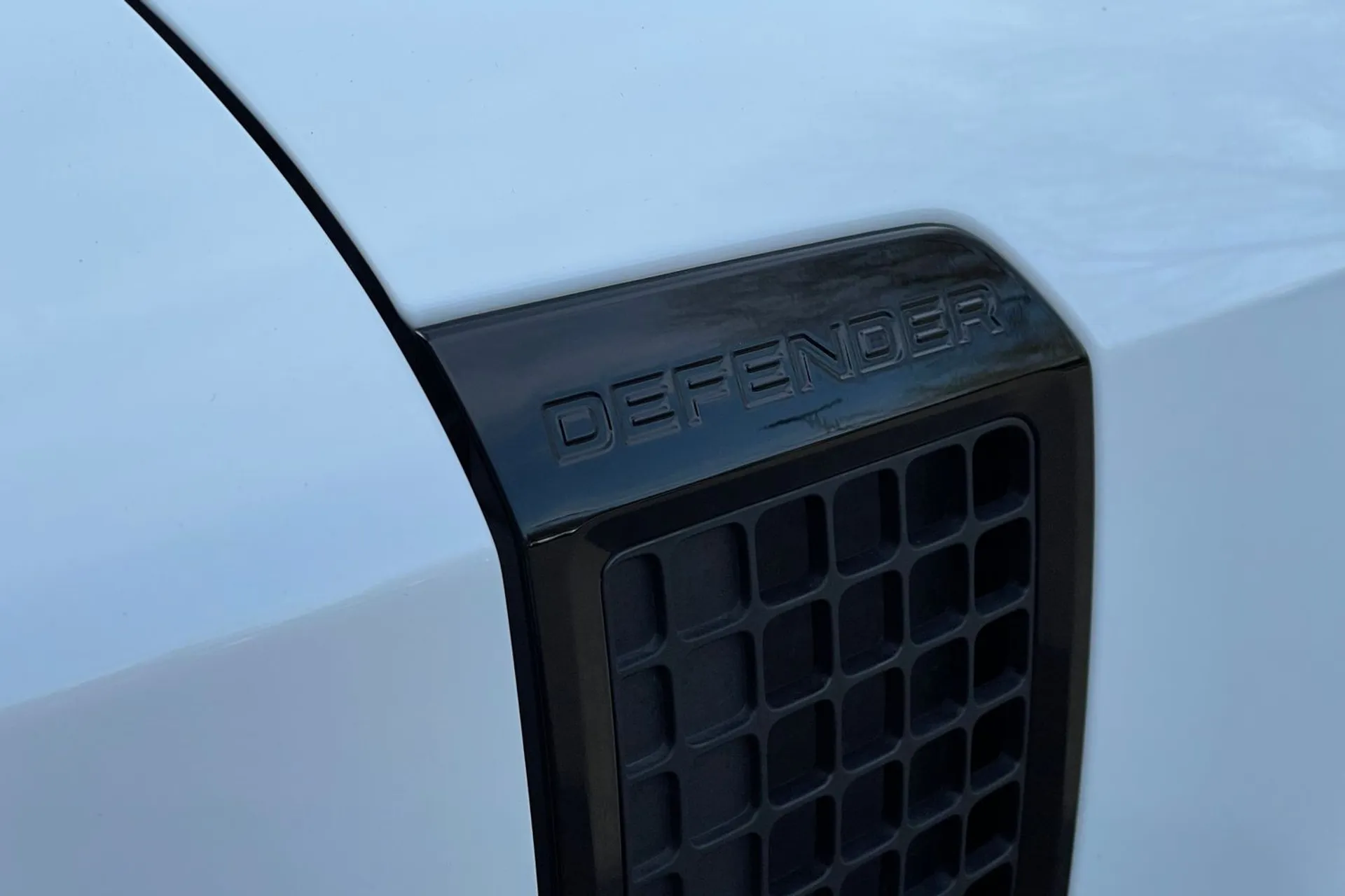 LAND ROVER DEFENDER thumbnail image number 63