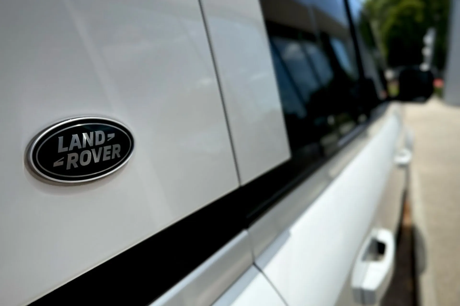 LAND ROVER DEFENDER thumbnail image number 14