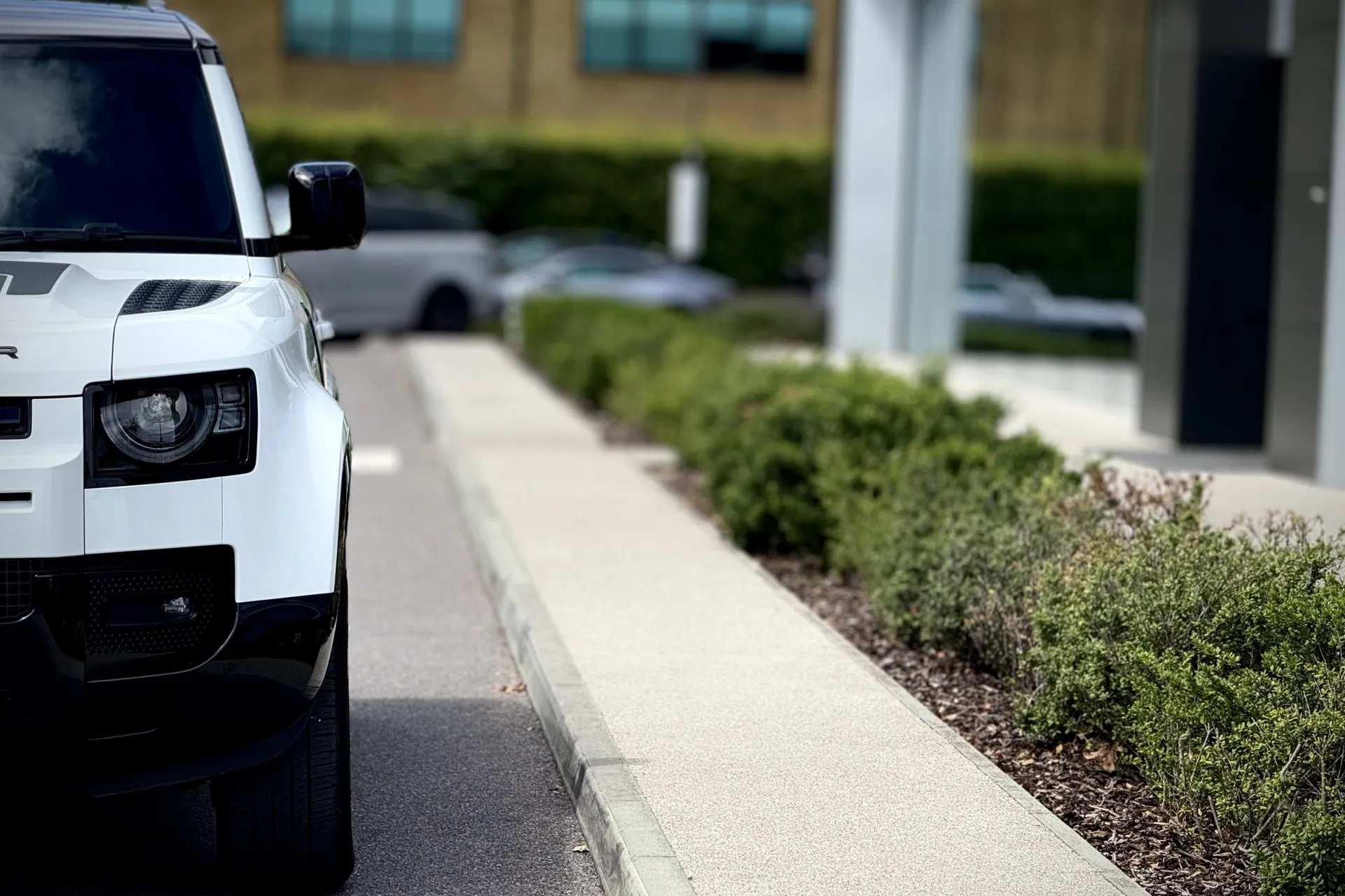LAND ROVER DEFENDER thumbnail image number 18