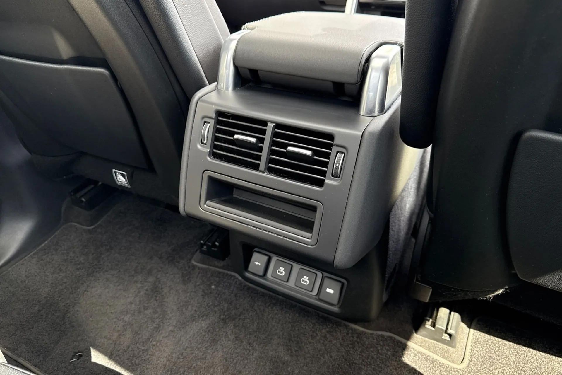 LAND ROVER DISCOVERY thumbnail image number 59