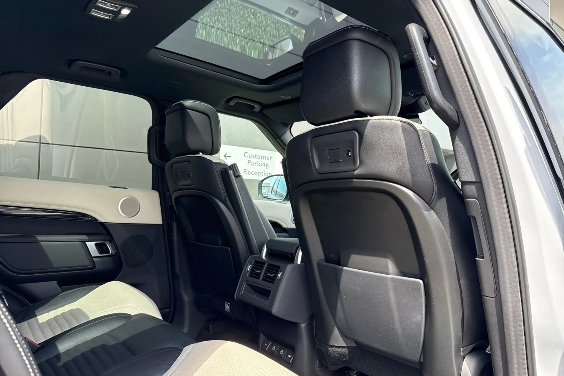 LAND ROVER DISCOVERY thumbnail image number 38