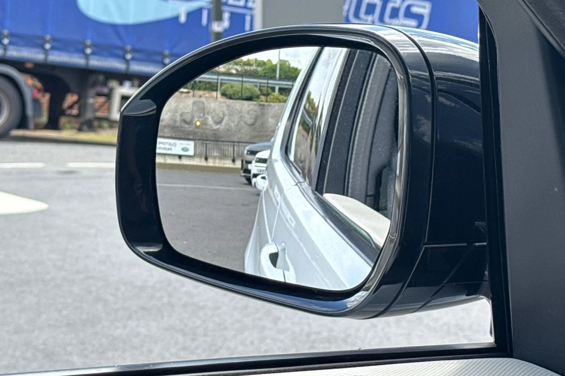 LAND ROVER DISCOVERY thumbnail image number 29