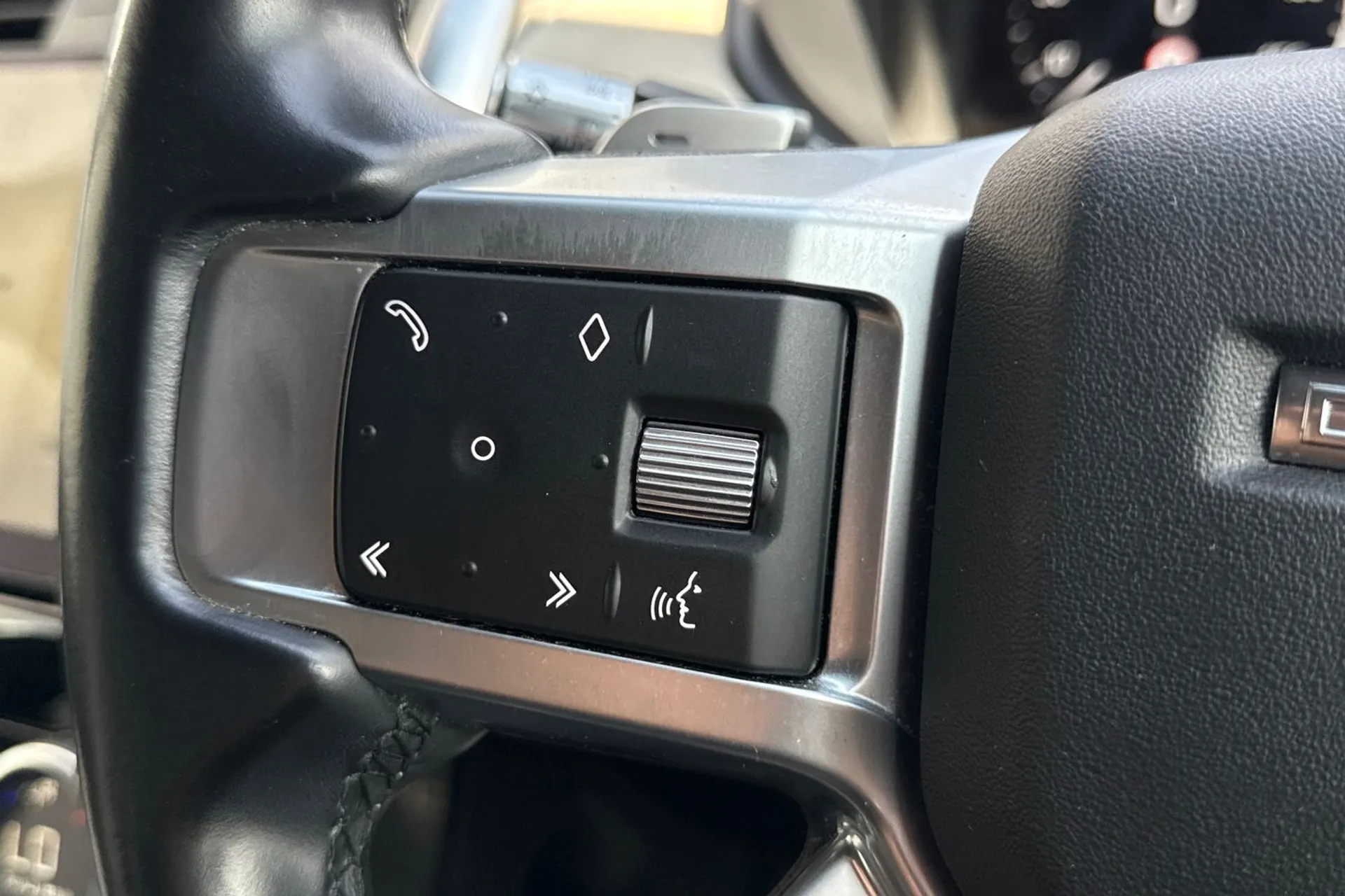 LAND ROVER DISCOVERY thumbnail image number 49