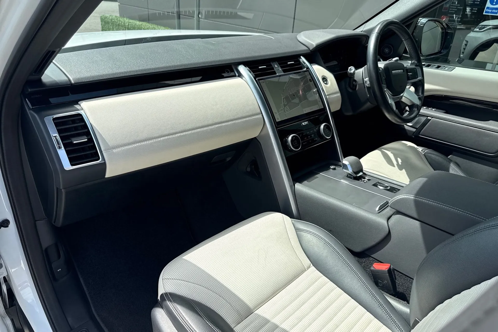 LAND ROVER DISCOVERY thumbnail image number 40