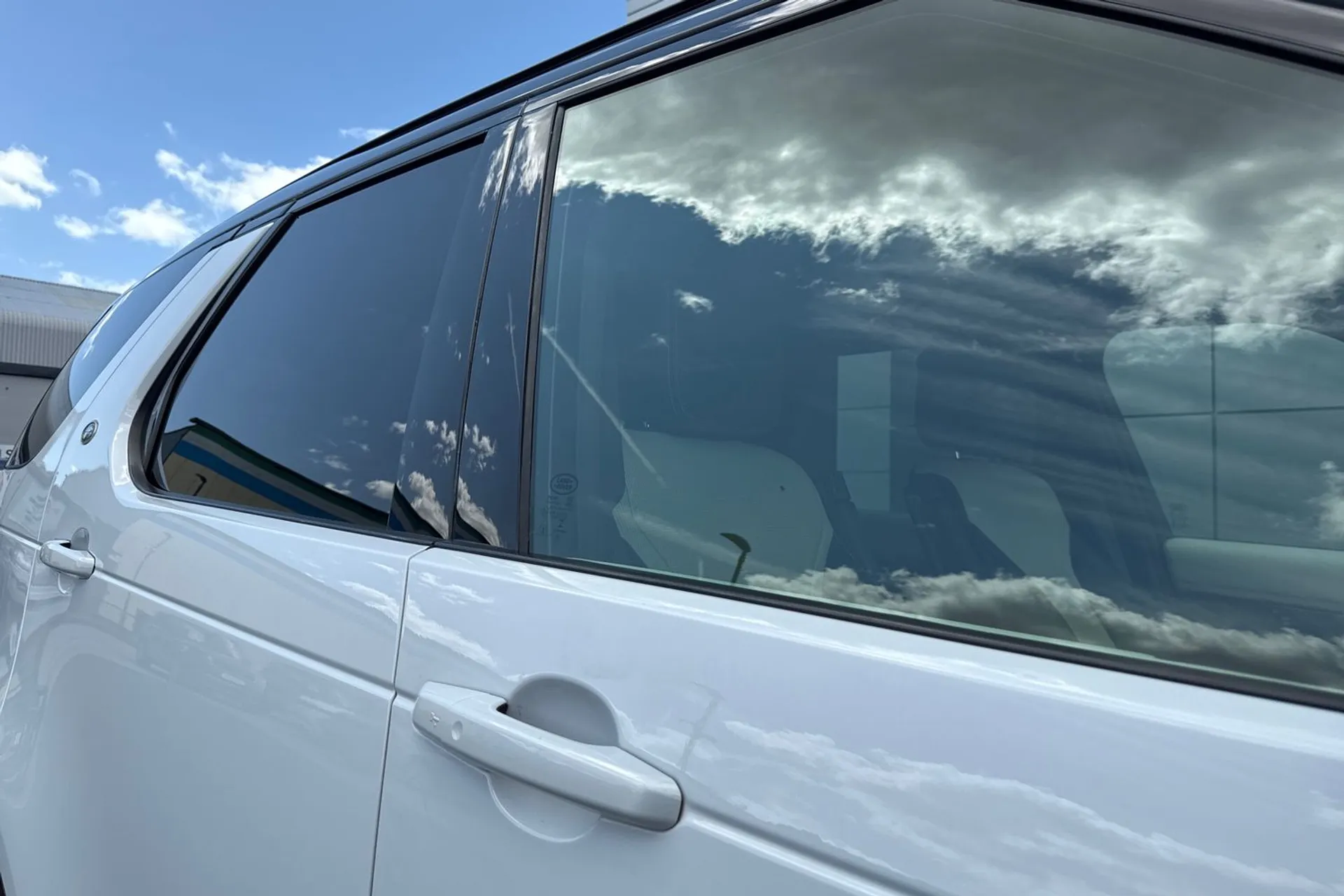 LAND ROVER DISCOVERY thumbnail image number 24