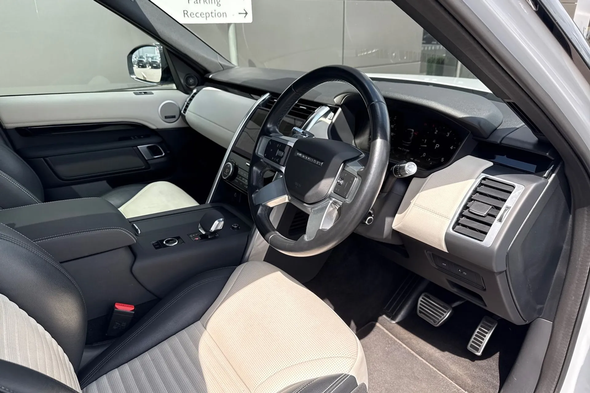 LAND ROVER DISCOVERY thumbnail image number 19