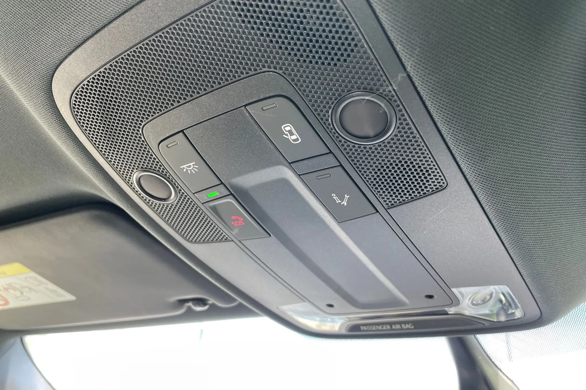 Audi Q2 thumbnail image number 46