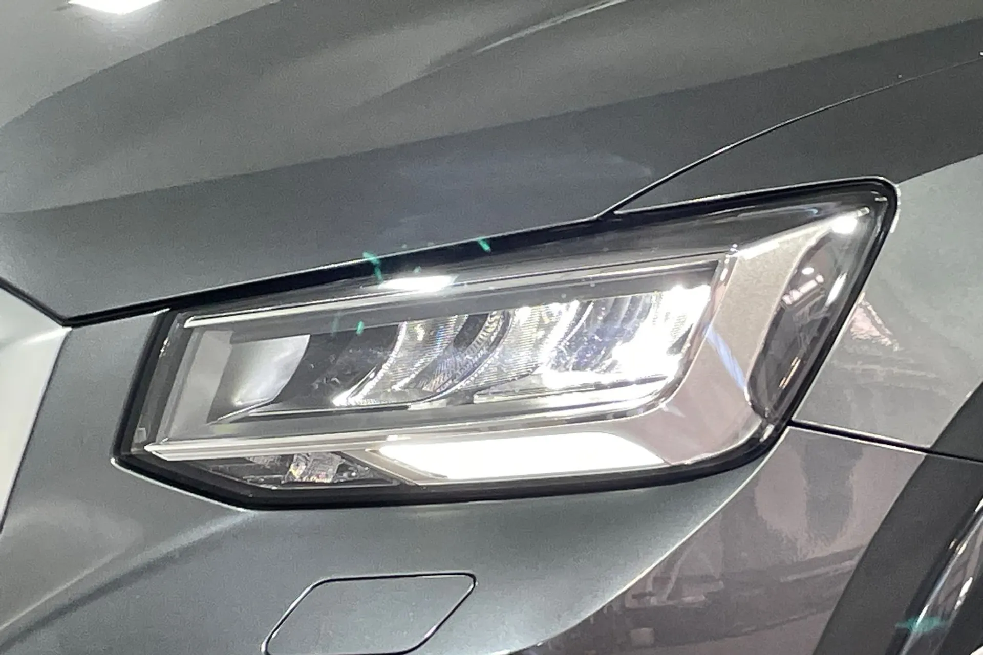 Audi Q2 thumbnail image number 29
