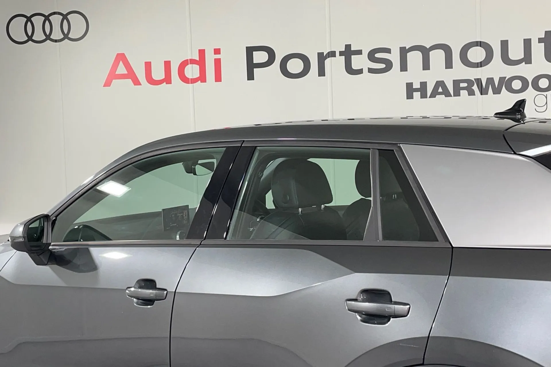 Audi Q2 thumbnail image number 13