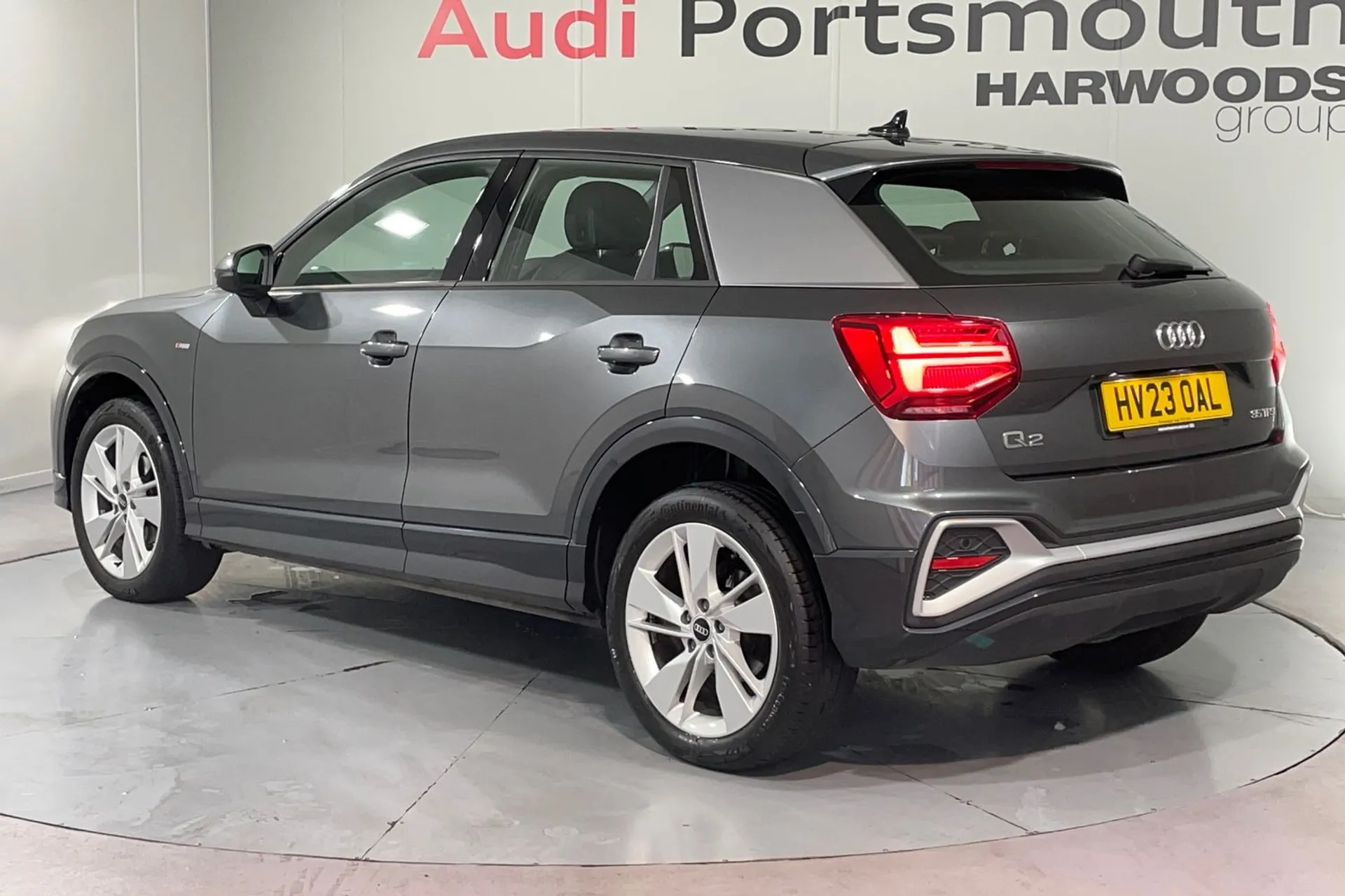 Audi Q2 thumbnail image number 11