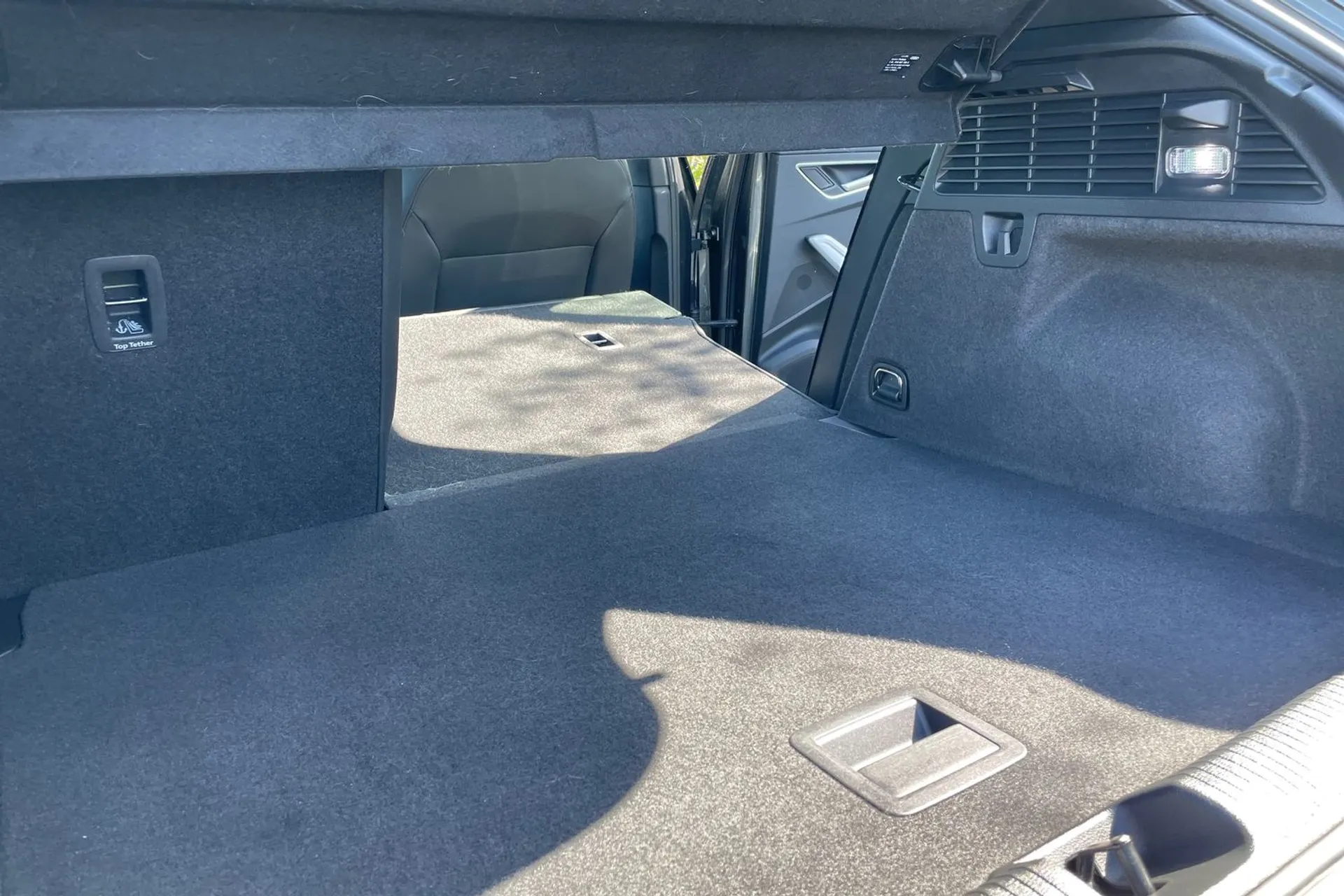 Audi Q2 thumbnail image number 20