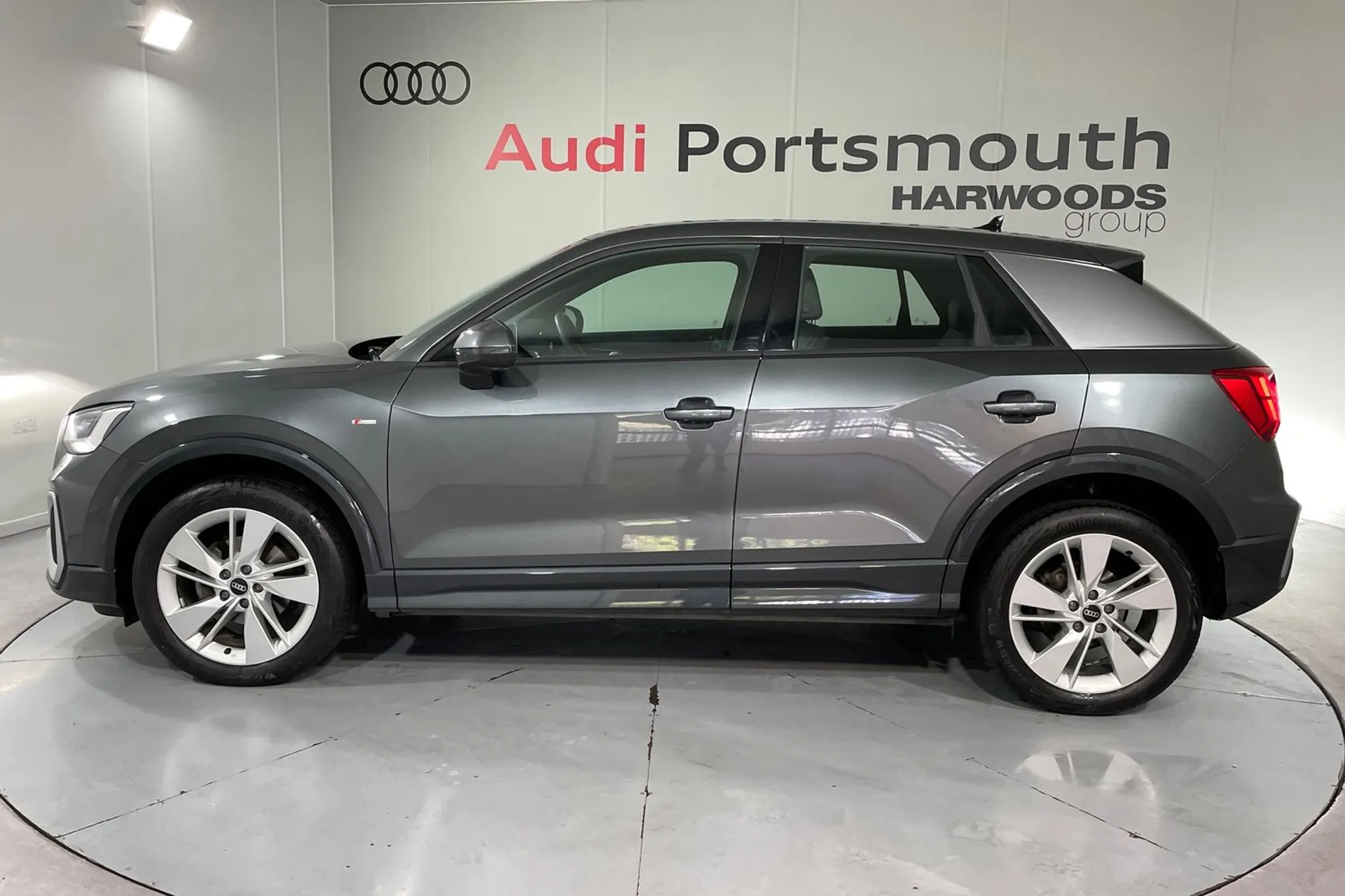 Audi Q2 thumbnail image number 7