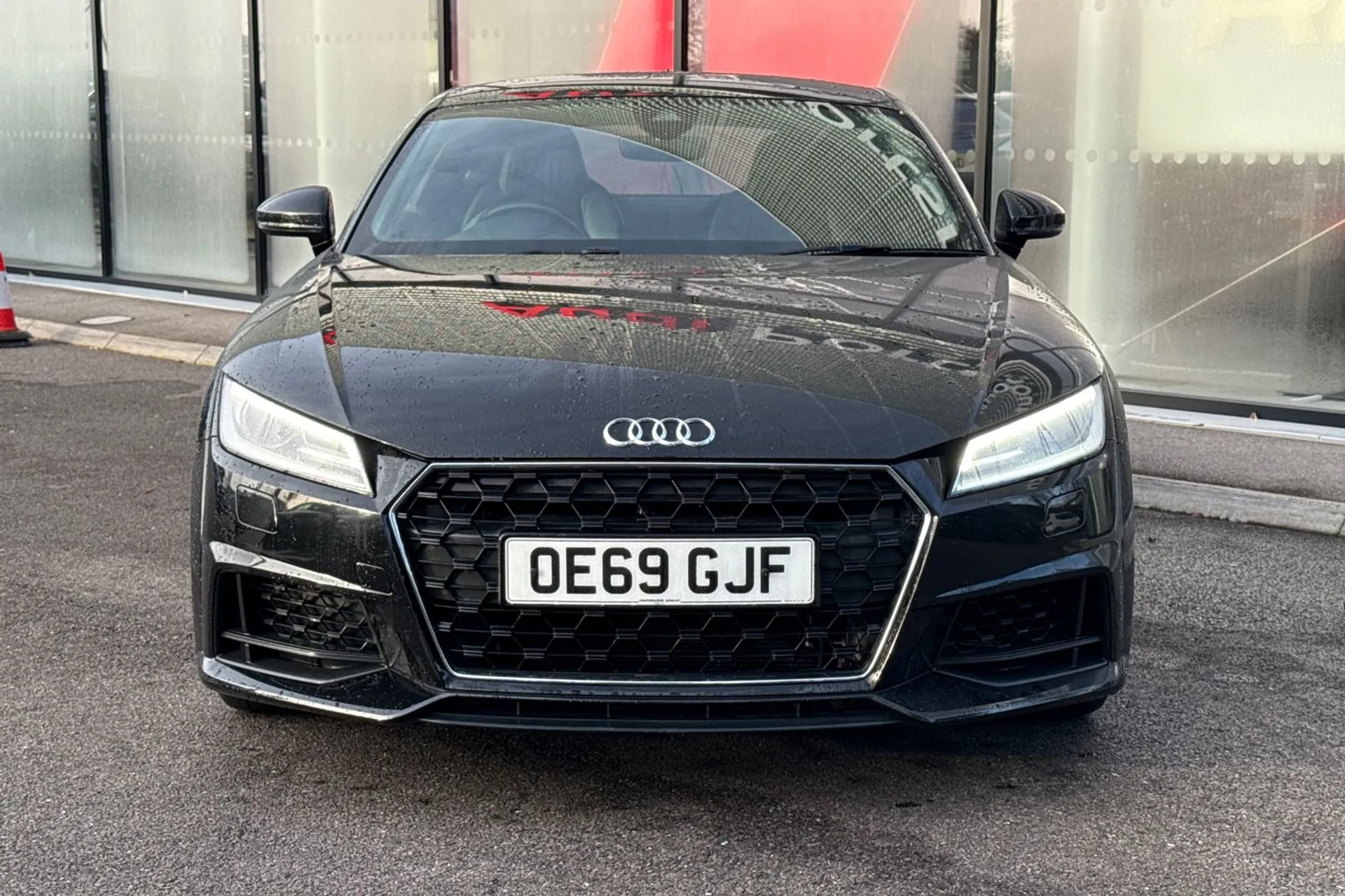 Audi TT thumbnail image number 8