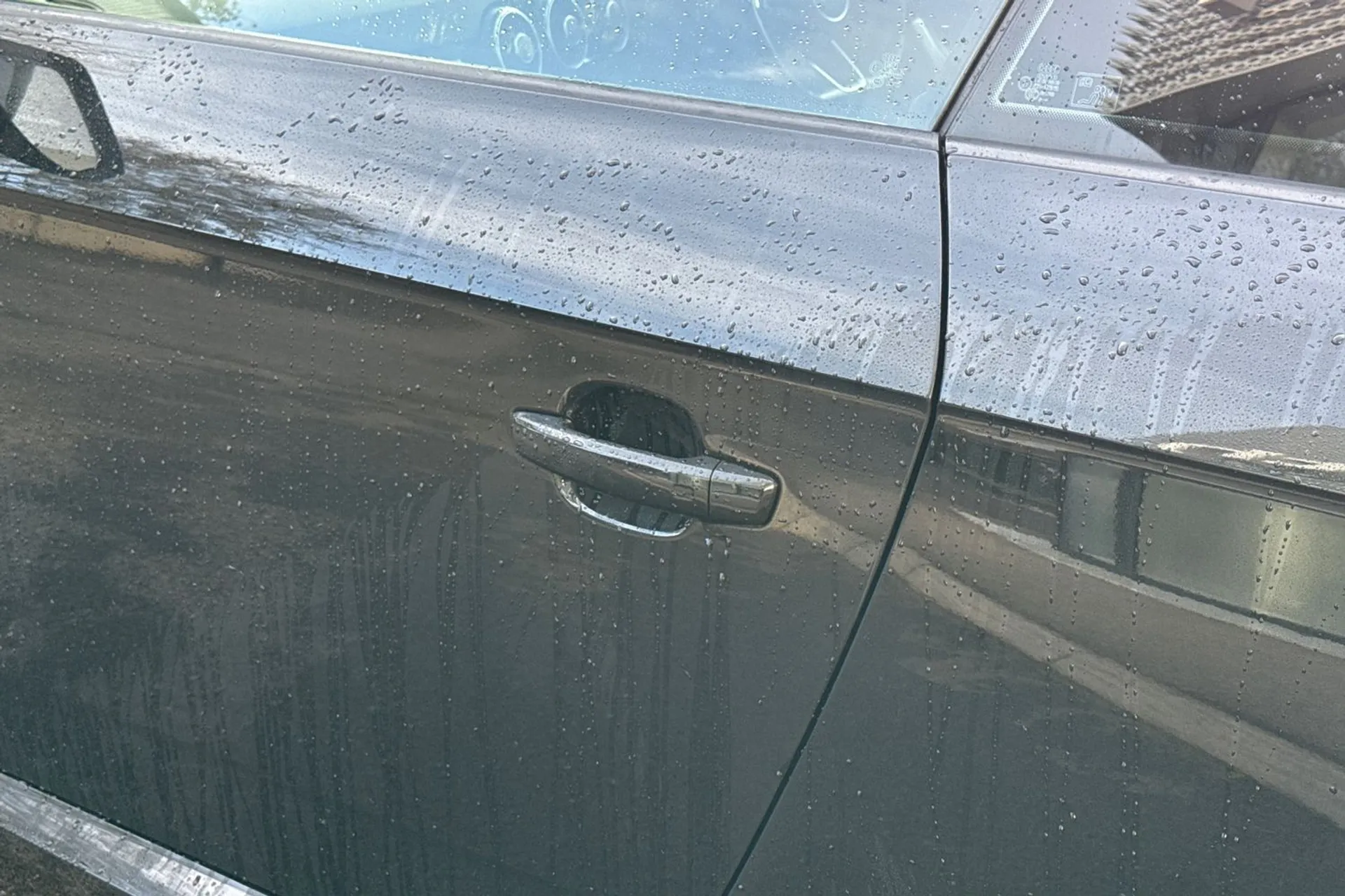 Audi TT thumbnail image number 34