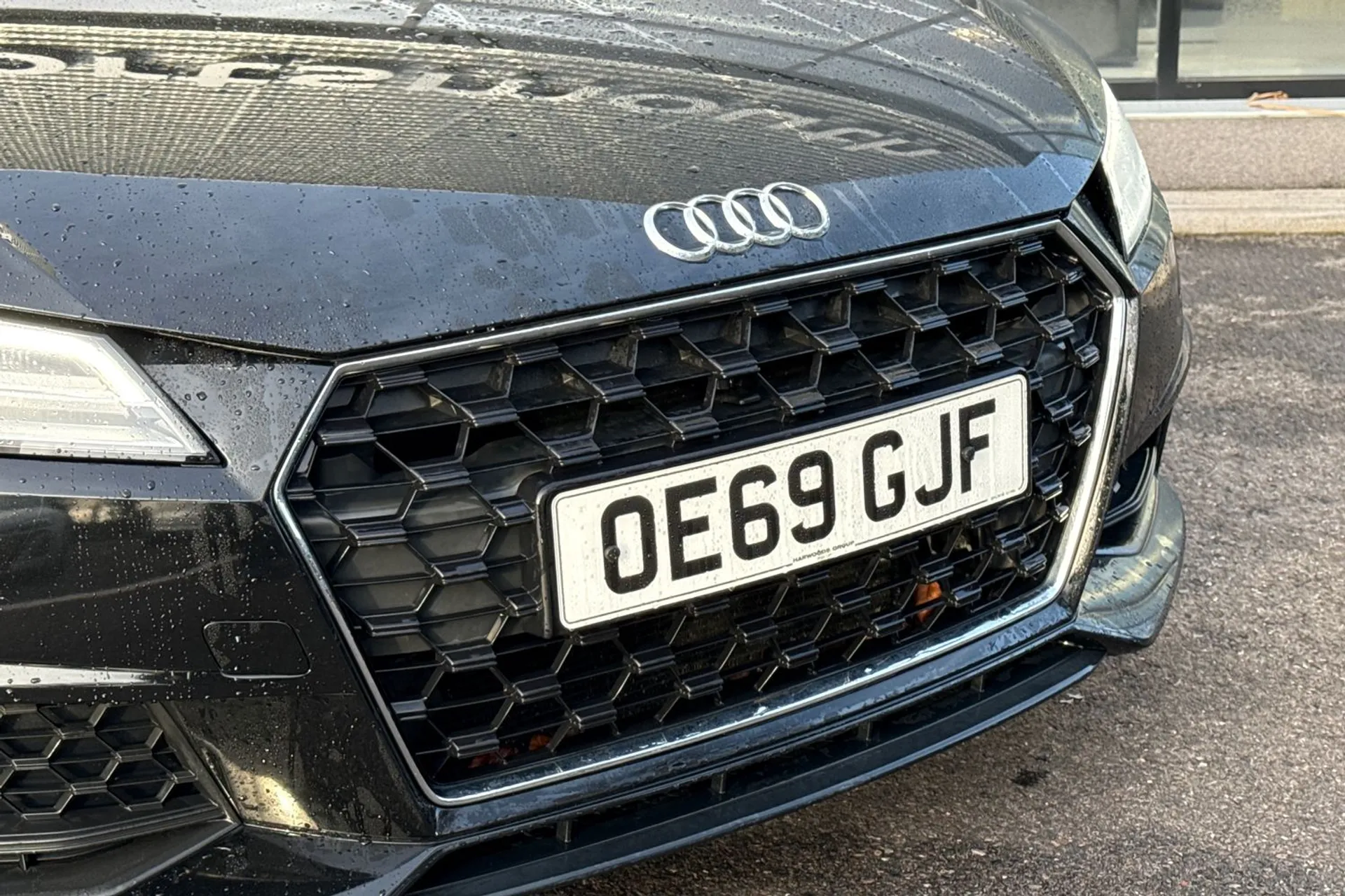 Audi TT thumbnail image number 12