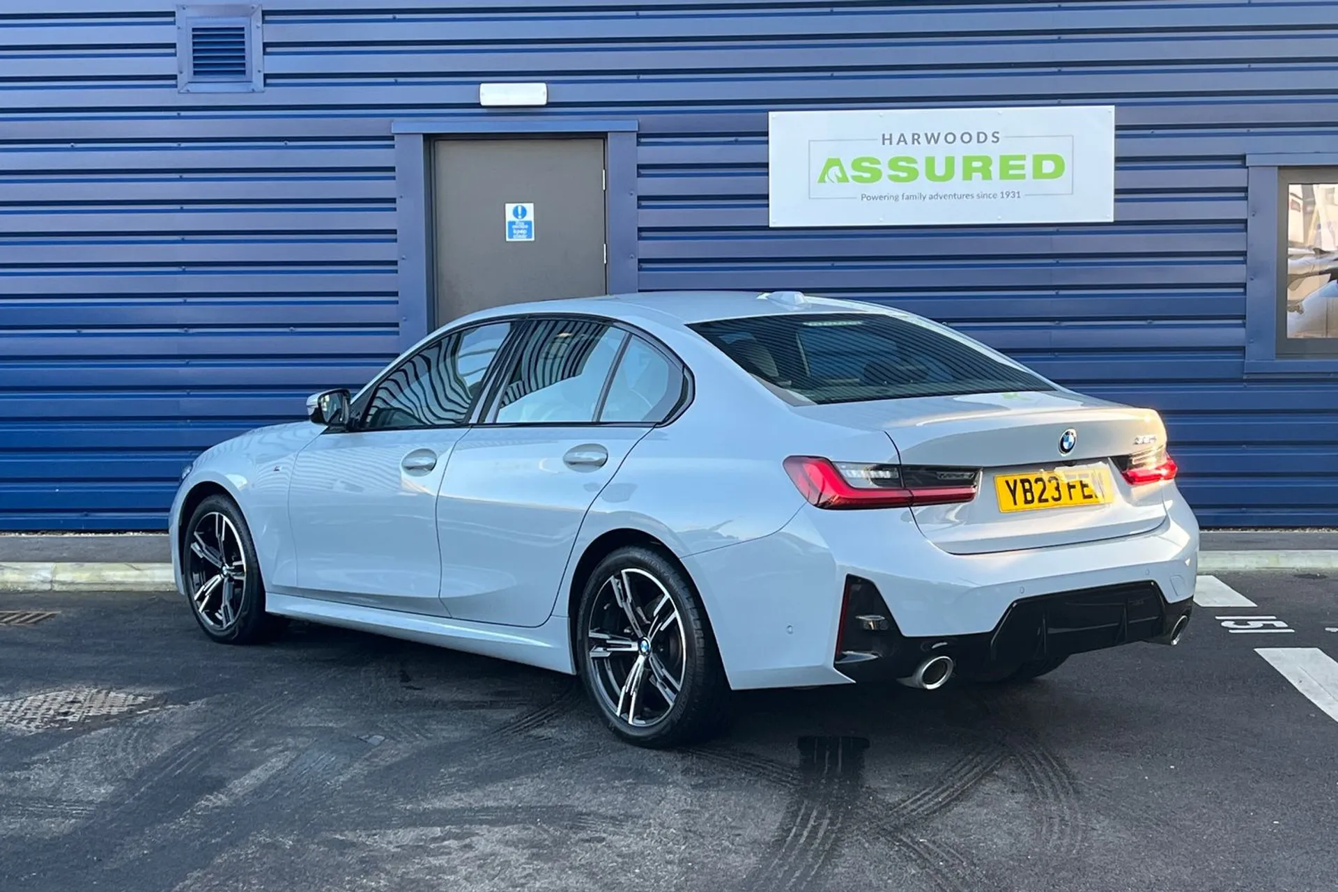 BMW 3 SERIES thumbnail image number 9