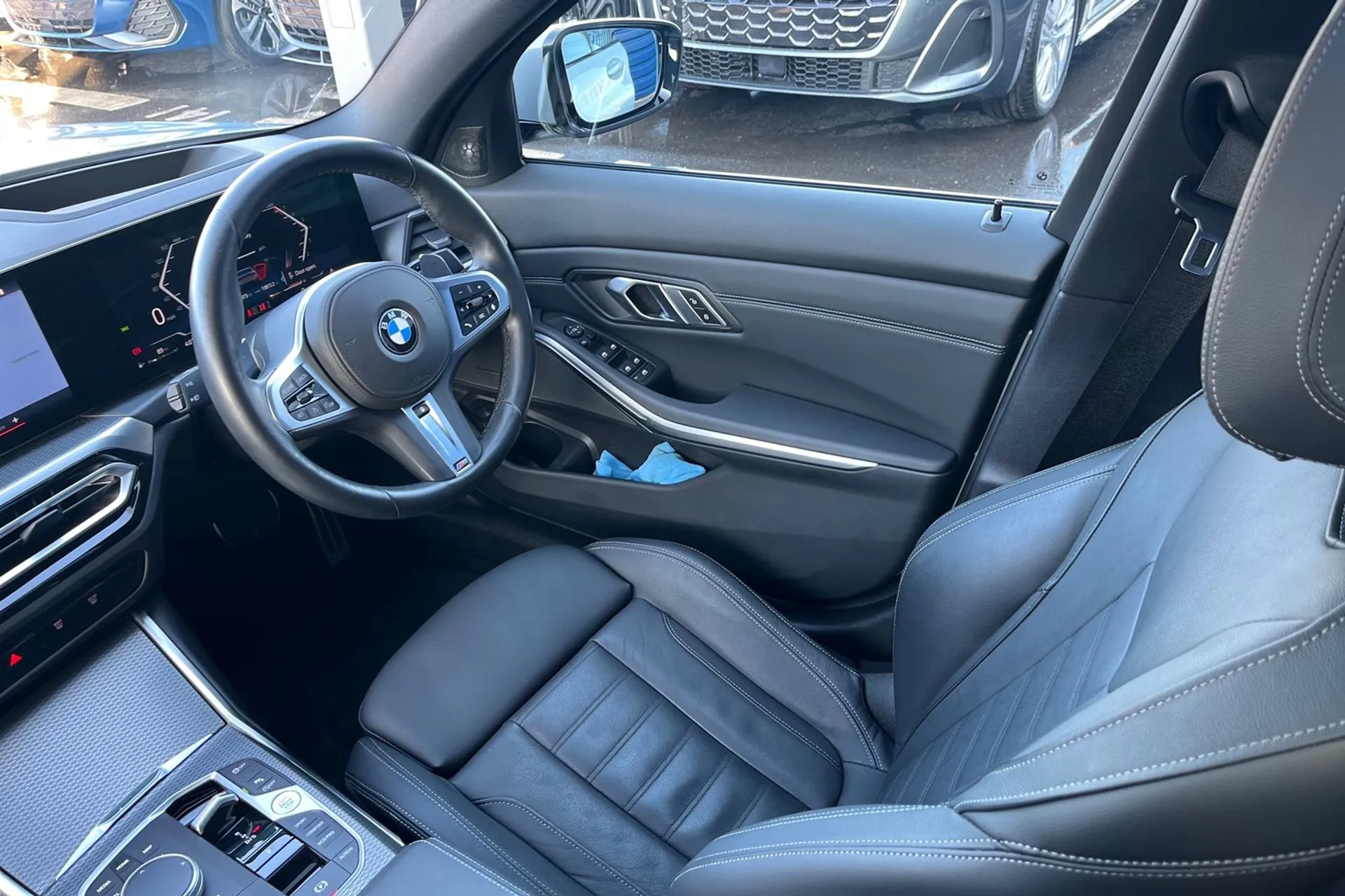 BMW 3 SERIES thumbnail image number 33