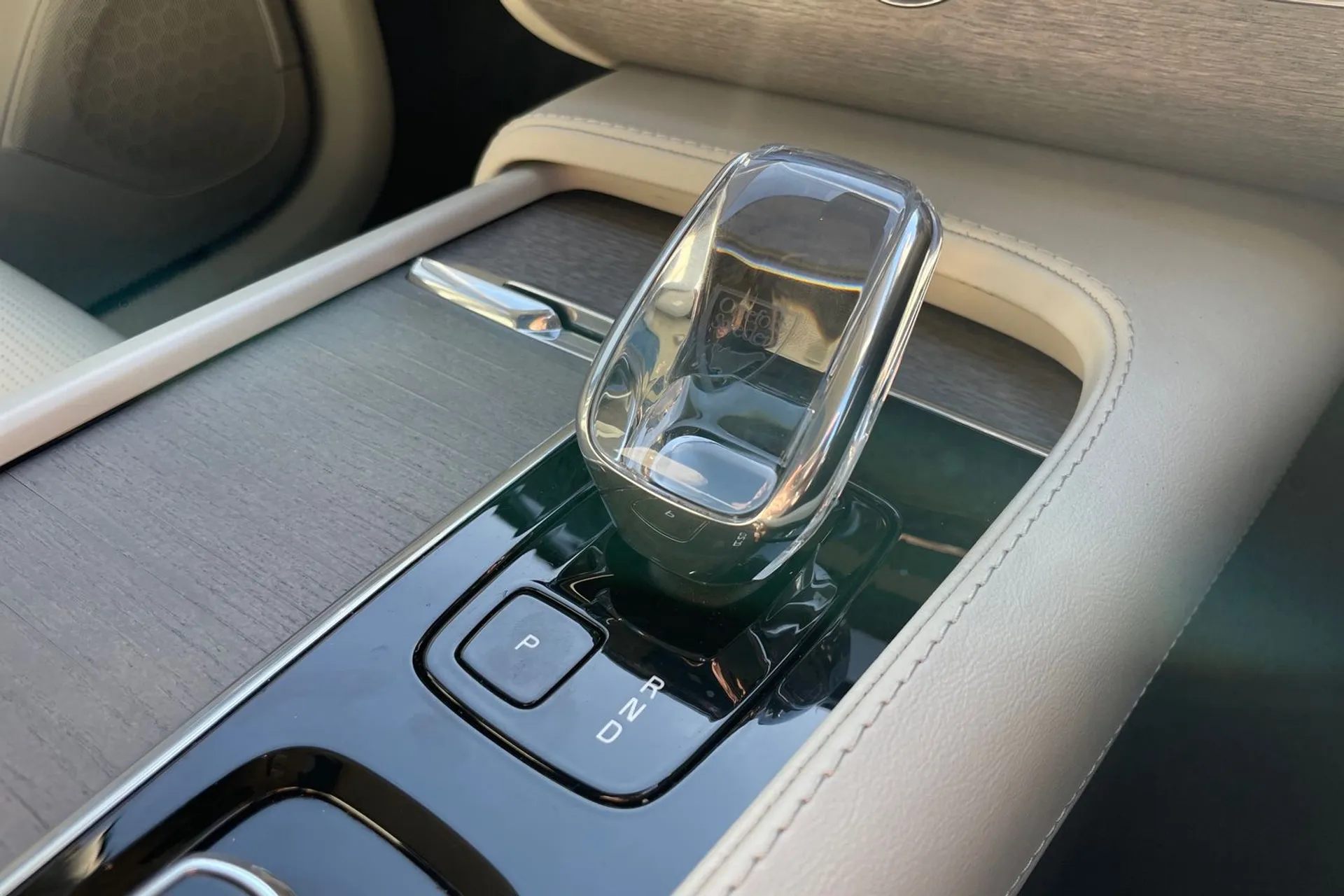 Volvo XC90 thumbnail image number 47