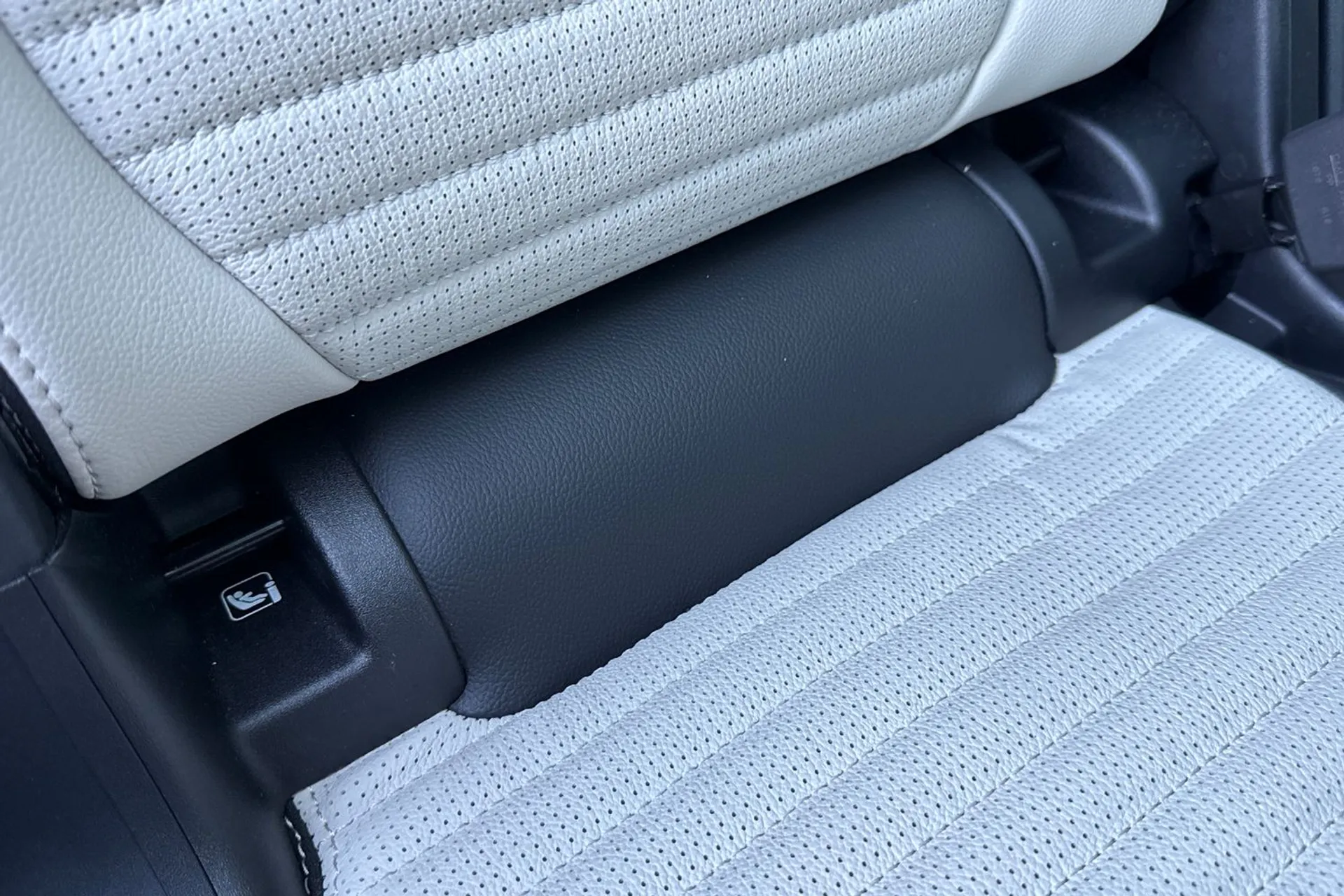 LAND ROVER DISCOVERY SPORT thumbnail image number 39