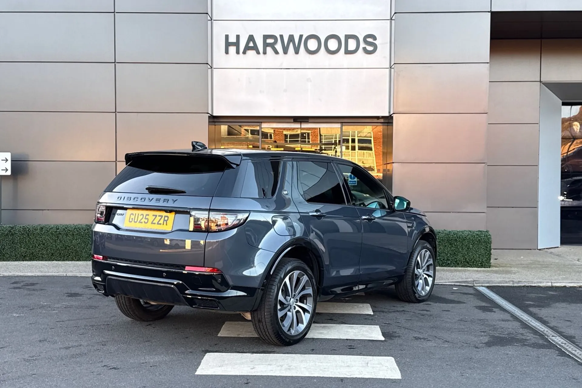LAND ROVER DISCOVERY SPORT thumbnail image number 6